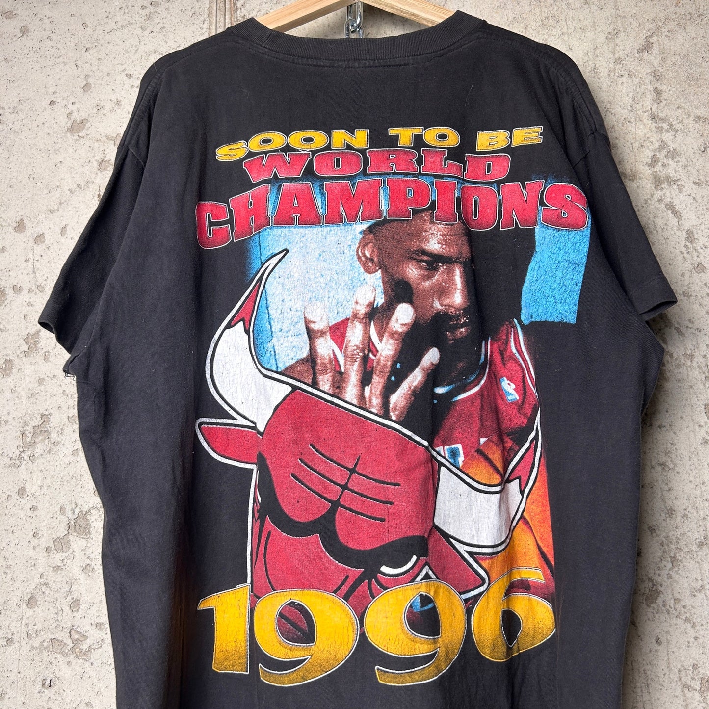 Chicago Bulls Rap Tee 1996 Michael Jordan Big Three World Championship XXL Shirt