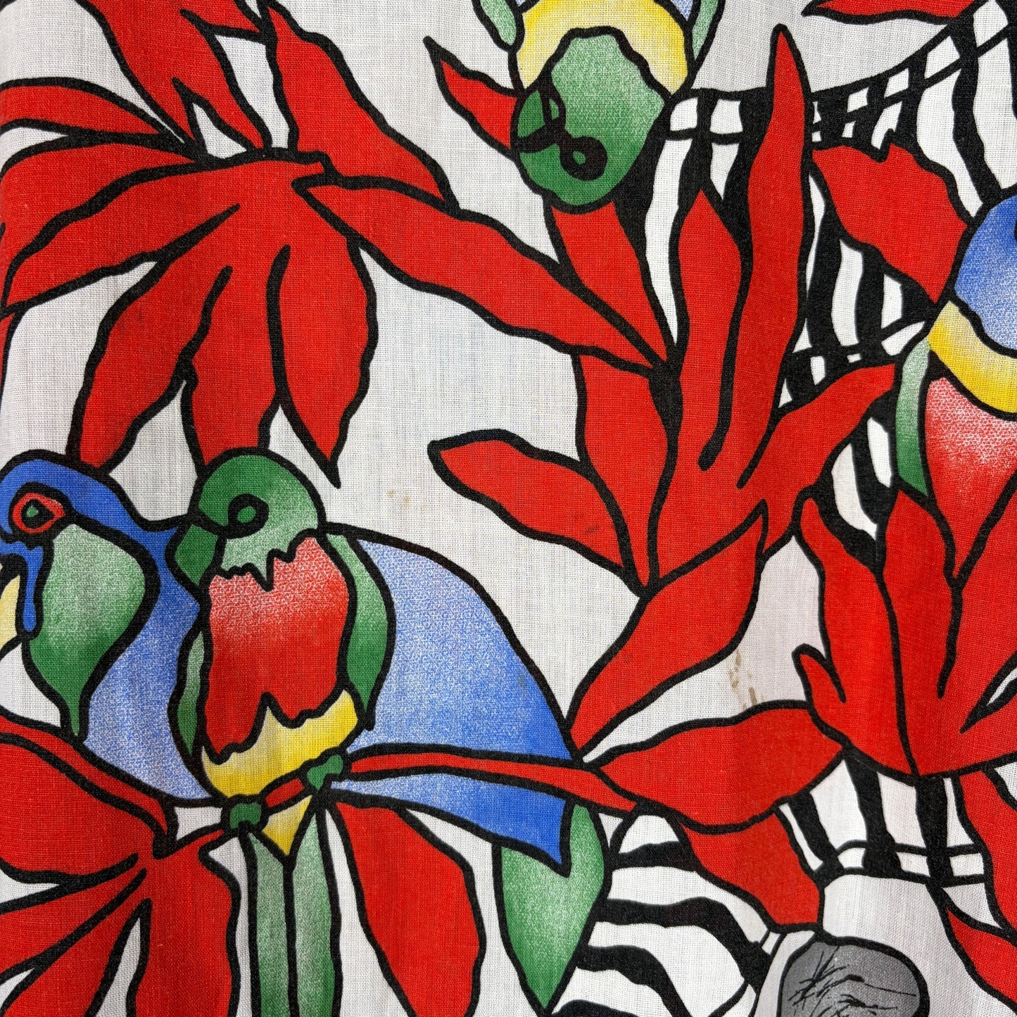 Vintage Hawaiian Avant Garde Rainforest Jungle AOP Crazy Large Button Up