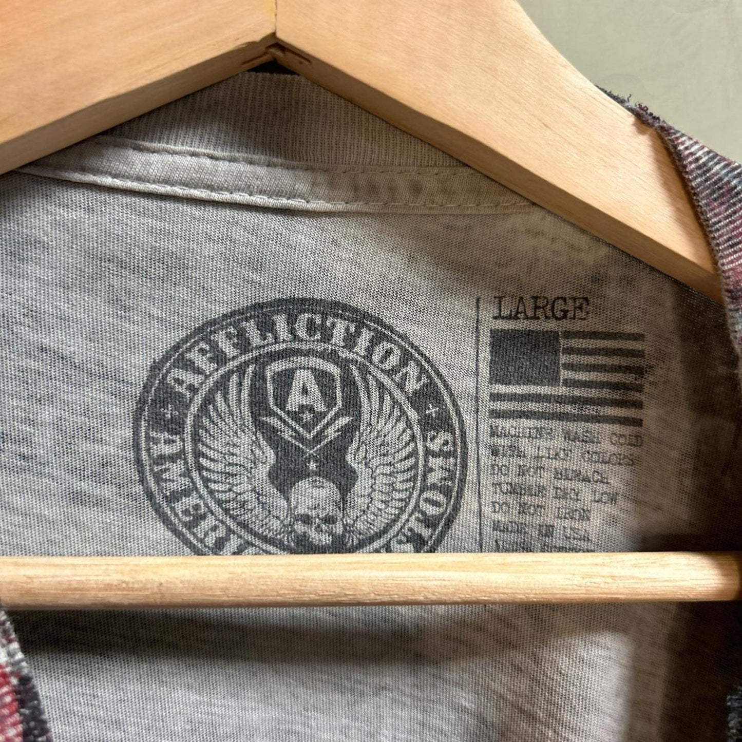 Affliction Y2K American Customs AOP Skull Tie Dye Large Shirt