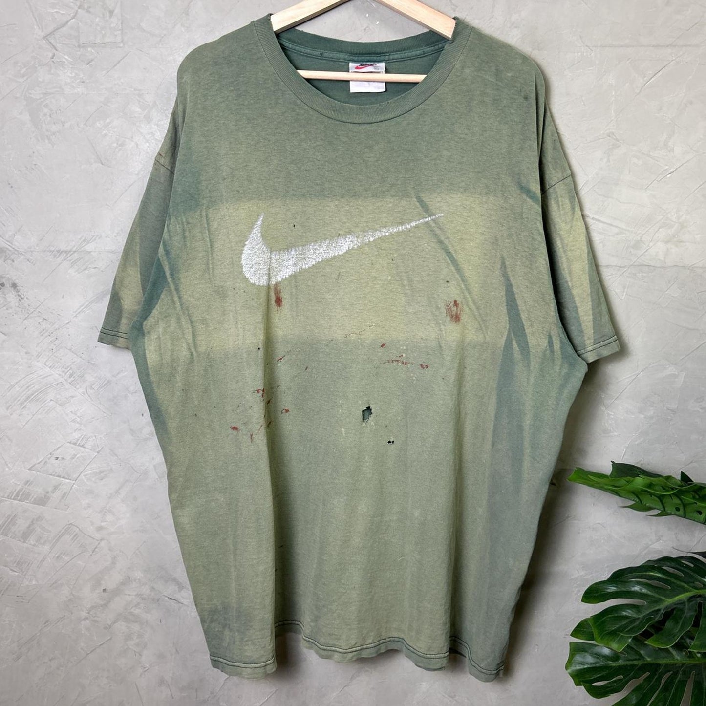 XL 90s Nike White Tag Faded and Distressed Earth Tone Green Tee