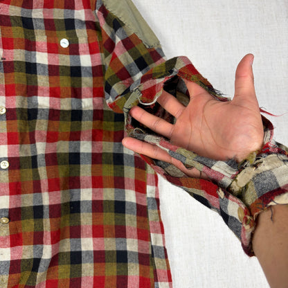 True Vintage Loop Collar 1930s/ 40s Thrashed Plaid Medium Flannel