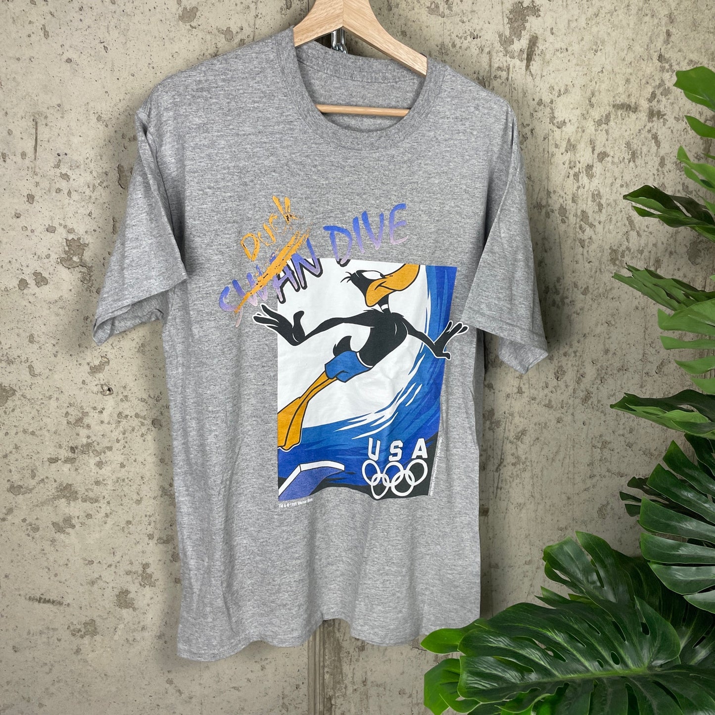 Daffy Duck Warner Bros Olympics Swan Dive Parody Large 1995 Cartoon Shirt