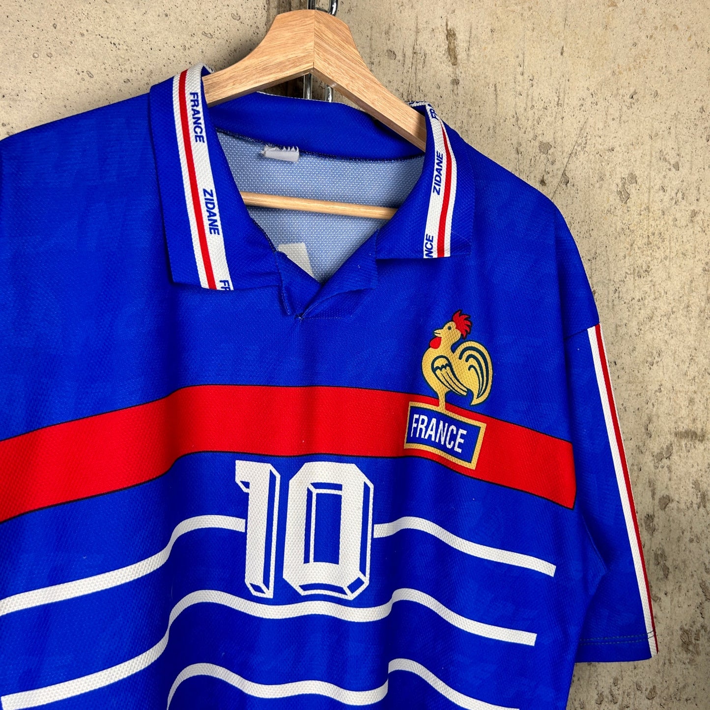 Vintage Zinedine Zidane France #10 Football XL Jersey Kit
