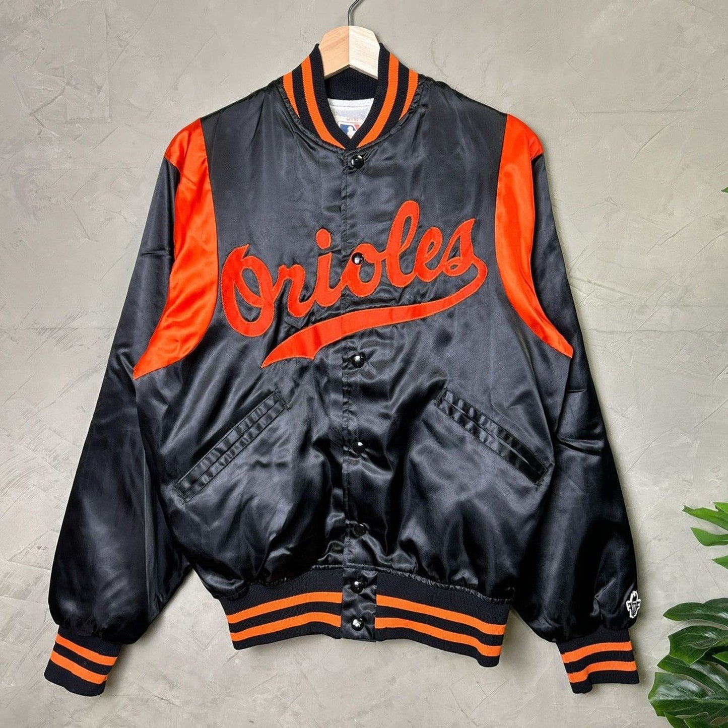 Vintage Baltimore Orioles Felco 90s MLB Medium Varsity Satin Jacket