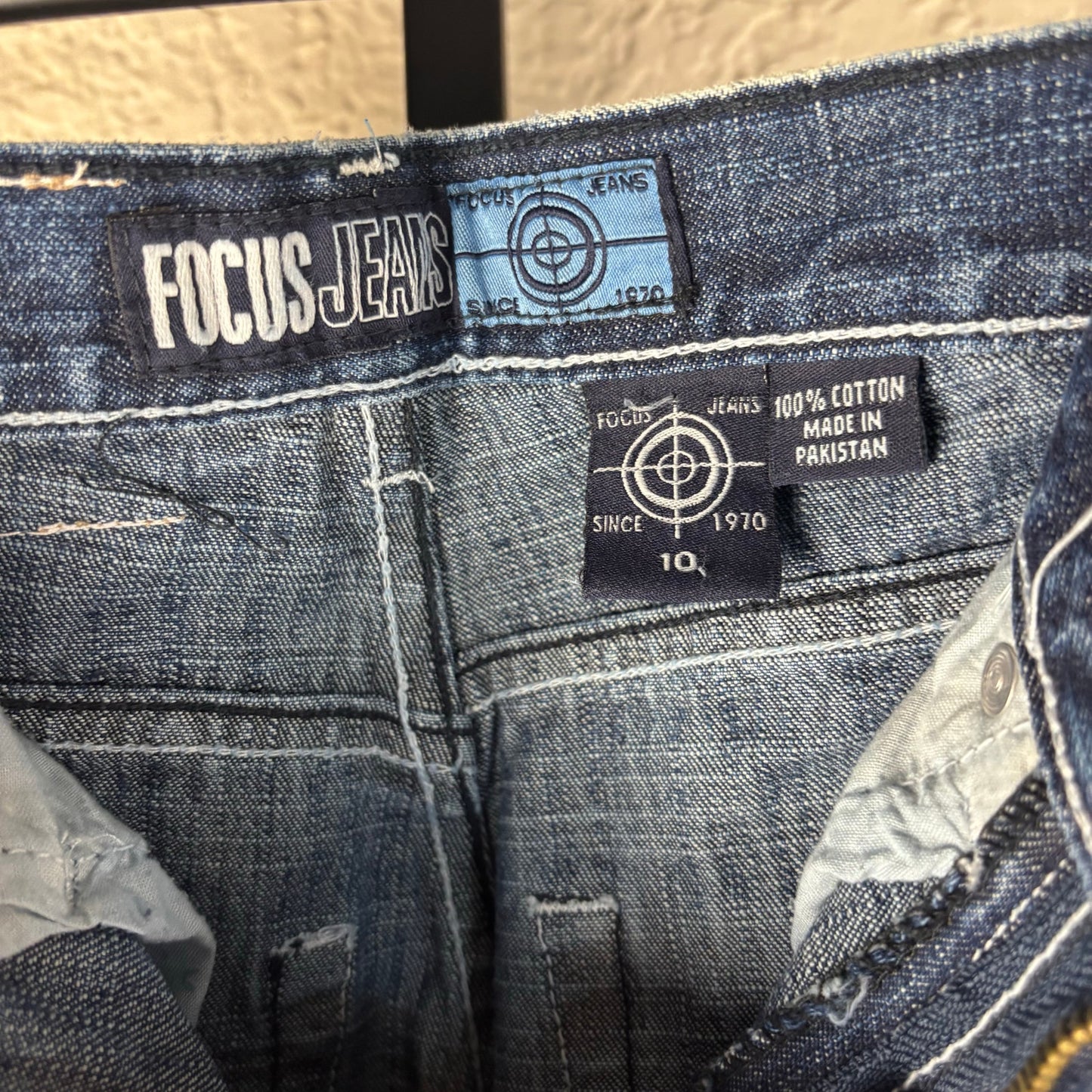 NWT Focus Jeans Y2K Sz 10 Embroidered Wide Leg Skater Jeans