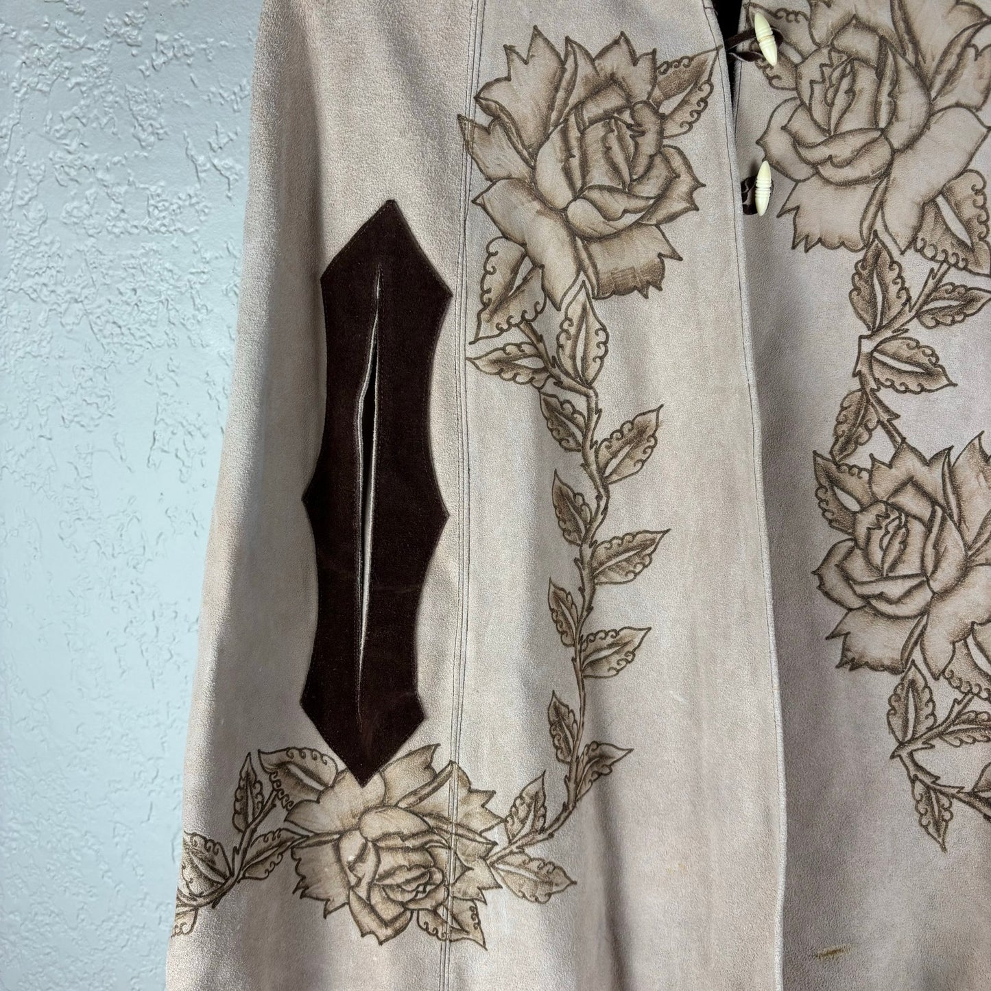 Vintage Suede Leather Rose Art Pyrography Poncho Cape With Fringe Med-Lrg