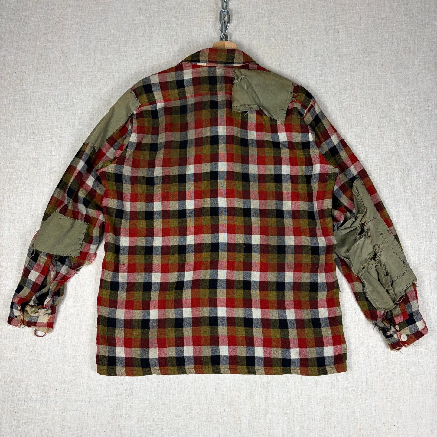 True Vintage Loop Collar 1930s/ 40s Thrashed Plaid Medium Flannel