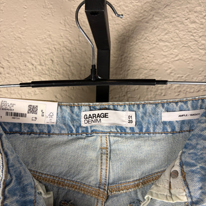 Garage Denim Light Wash Baggy Ripped NWT Jeans Size 01