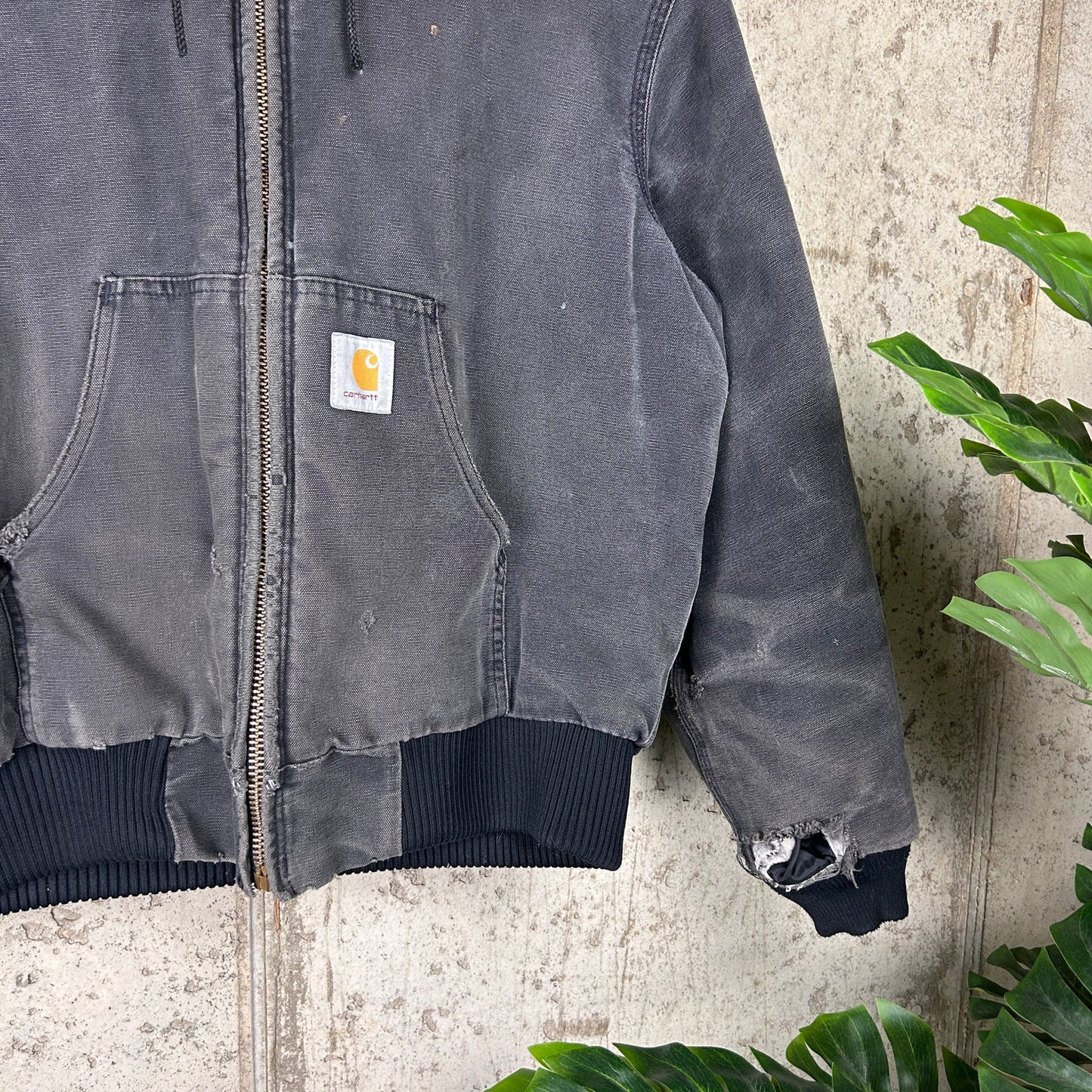 L 00s Carhartt Perfectly Faded Charcoal Hooded Jacket
