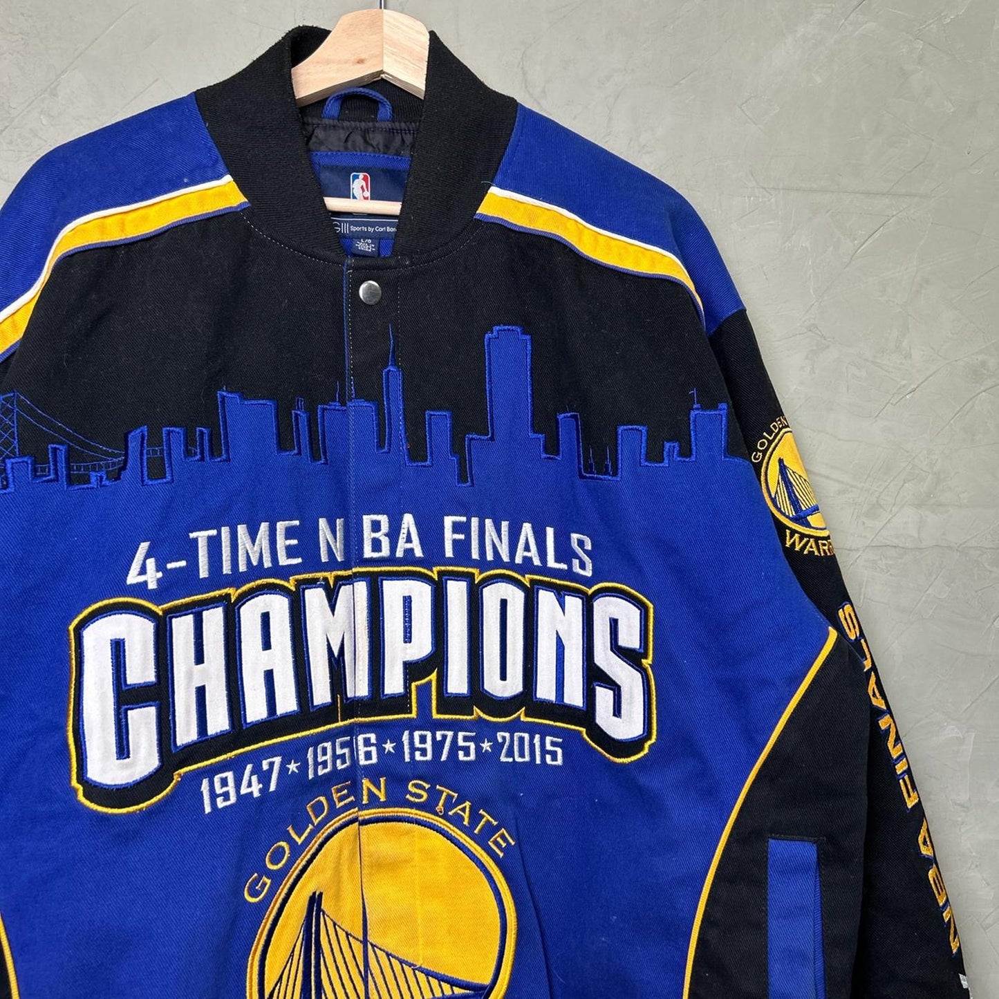 Golden State Warriors 4-Time NBA Champions Skyline GIII Carl Banks L 2015 Jacket