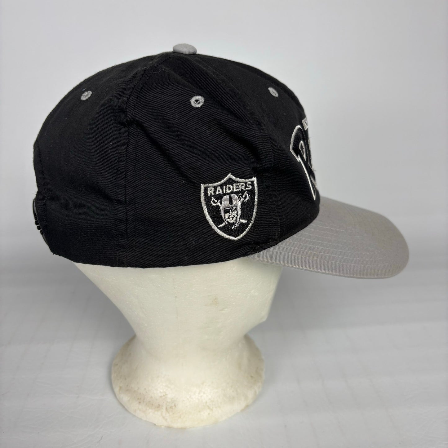 Vintage Los Angeles Raiders Annco Tribal Western NFL Snapback Hat