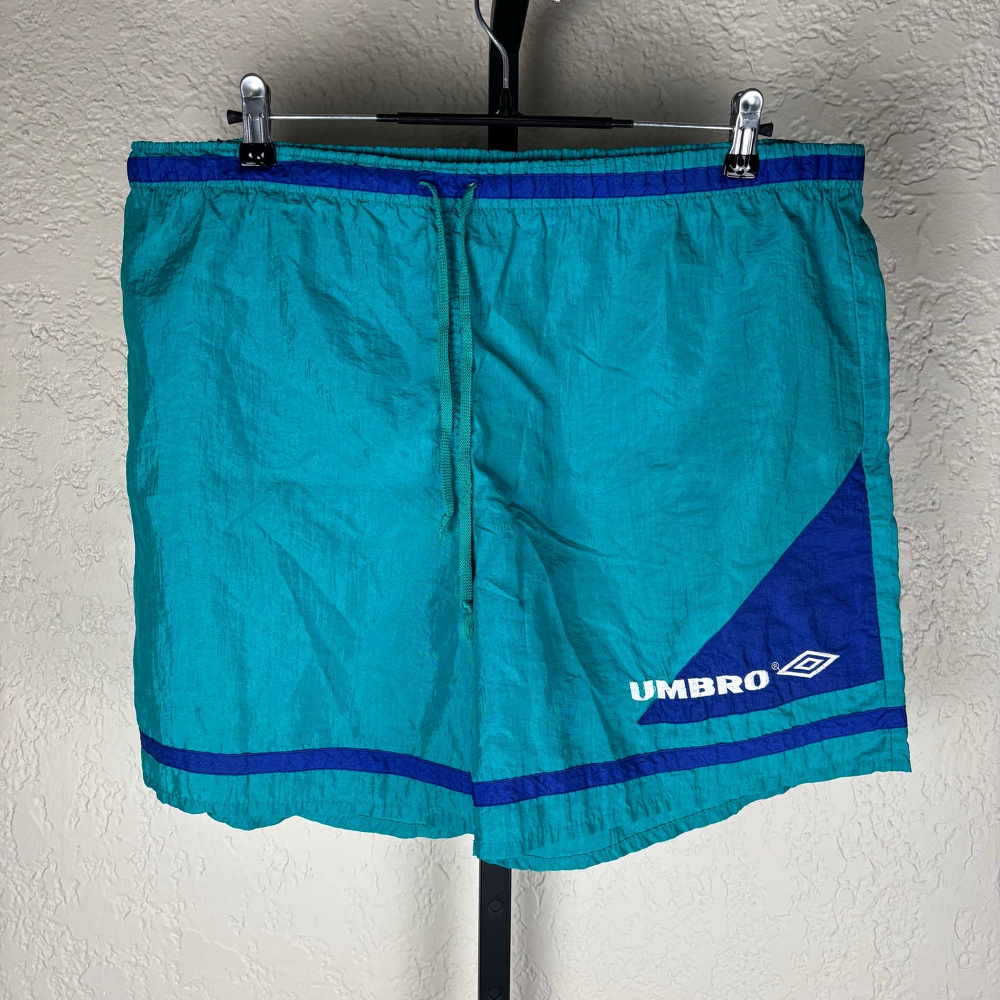 Vintage Umbro 90s Retro Nylon Soccer Running Large Gym Shorts