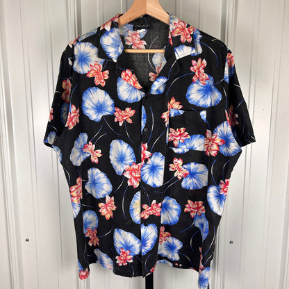 David Robert Collection Vintage Made in USA Hawaiian Floral XL Shirt
