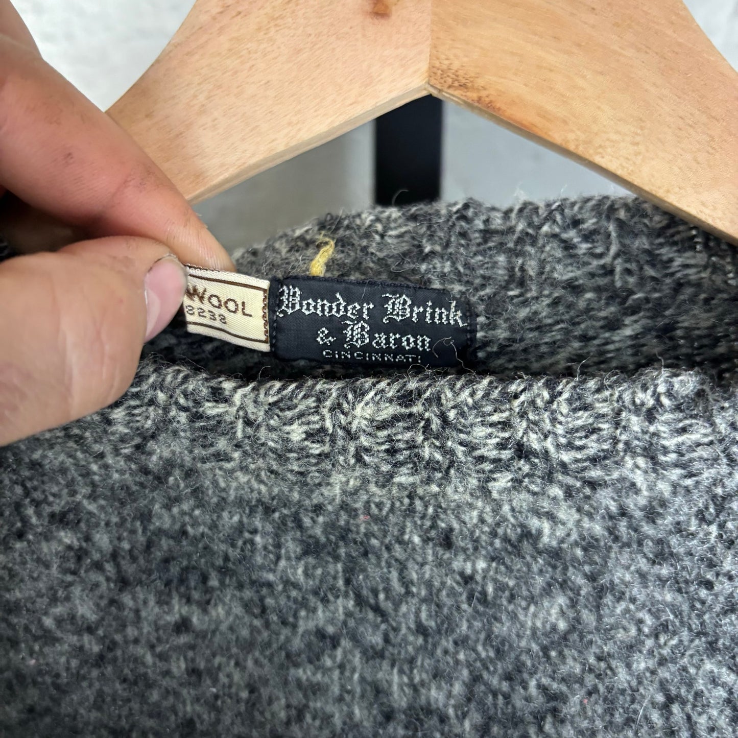 True Vintage 1960s Bonder Brink and Baron Small Wool Knit Sweater