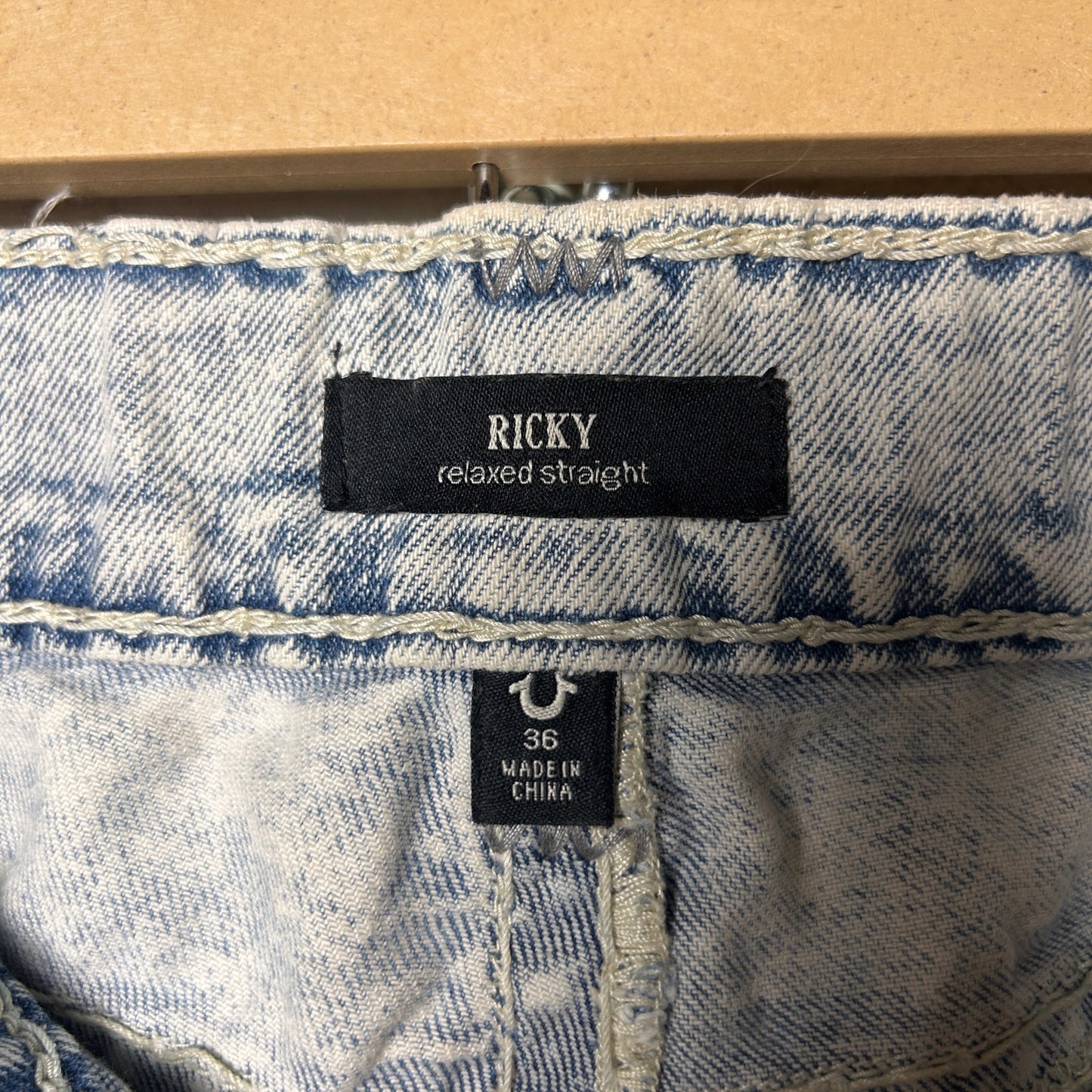 True Religion Ricky Relaxed Straight Fit Super T Acid Wash 36" Y2K Jeans