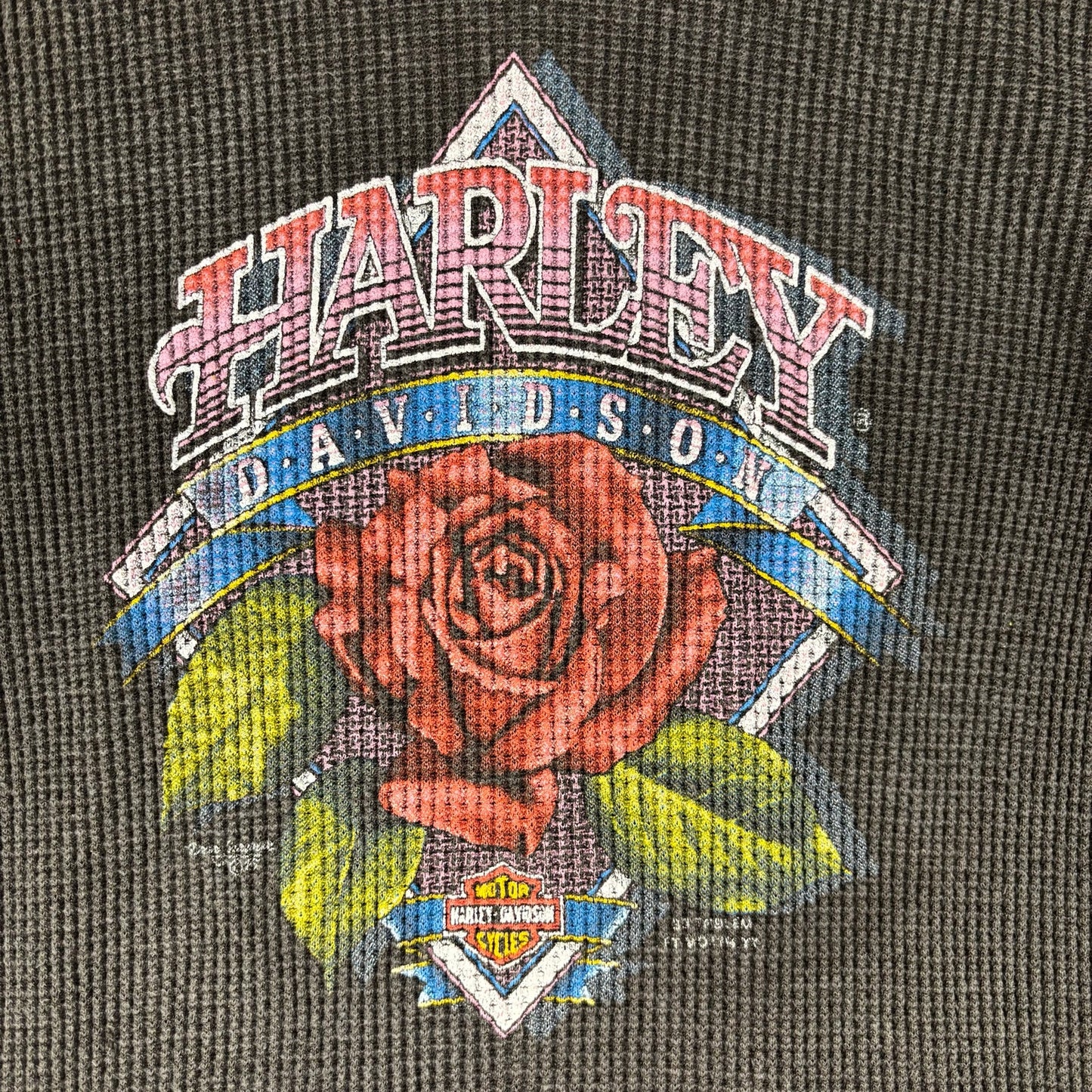 Vintage Harley Davidson 3D Emblem 80s Rose Graphic XS Thermal