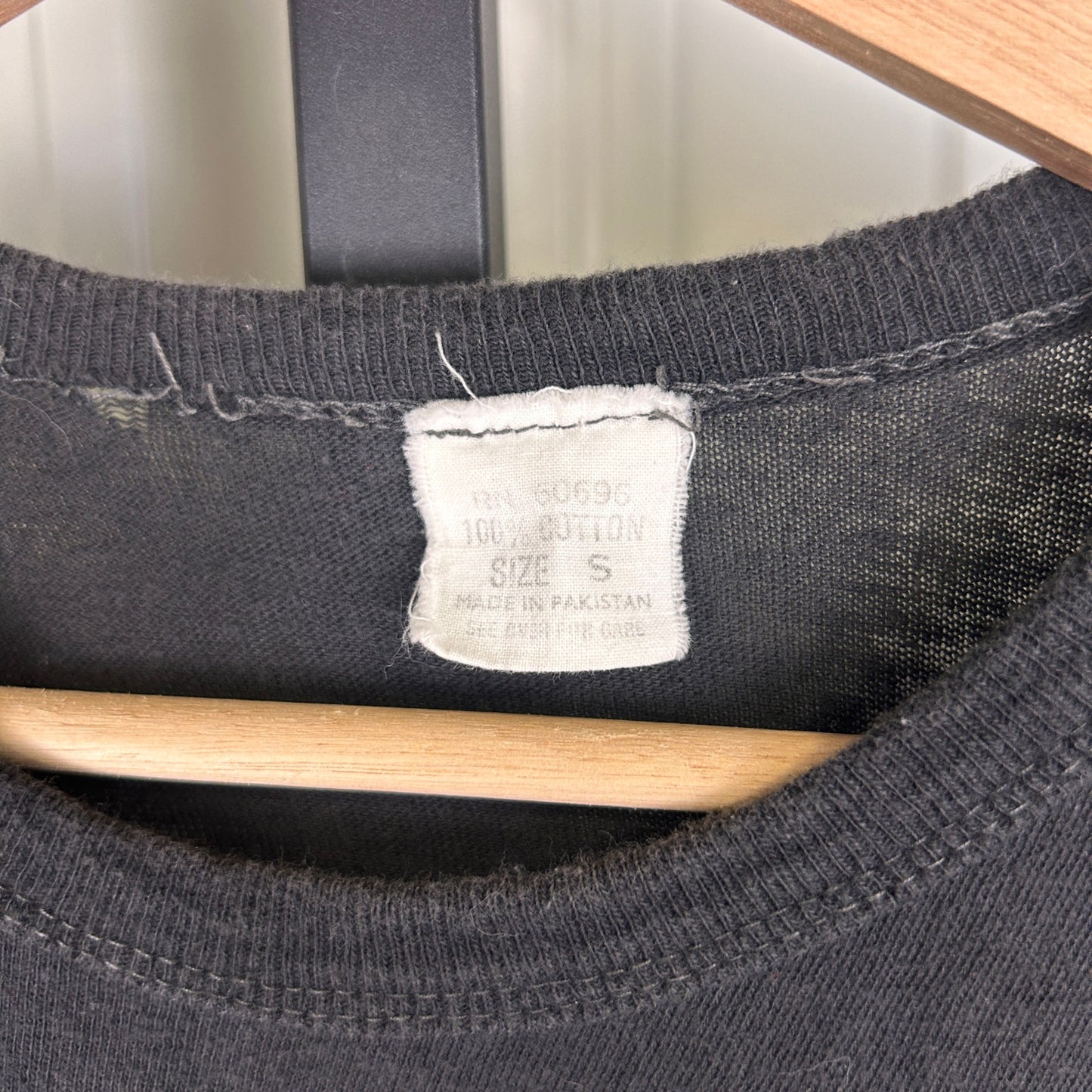 Journey 1981 Original Escape Tour Space Planet Small Vintage Graphic Tee