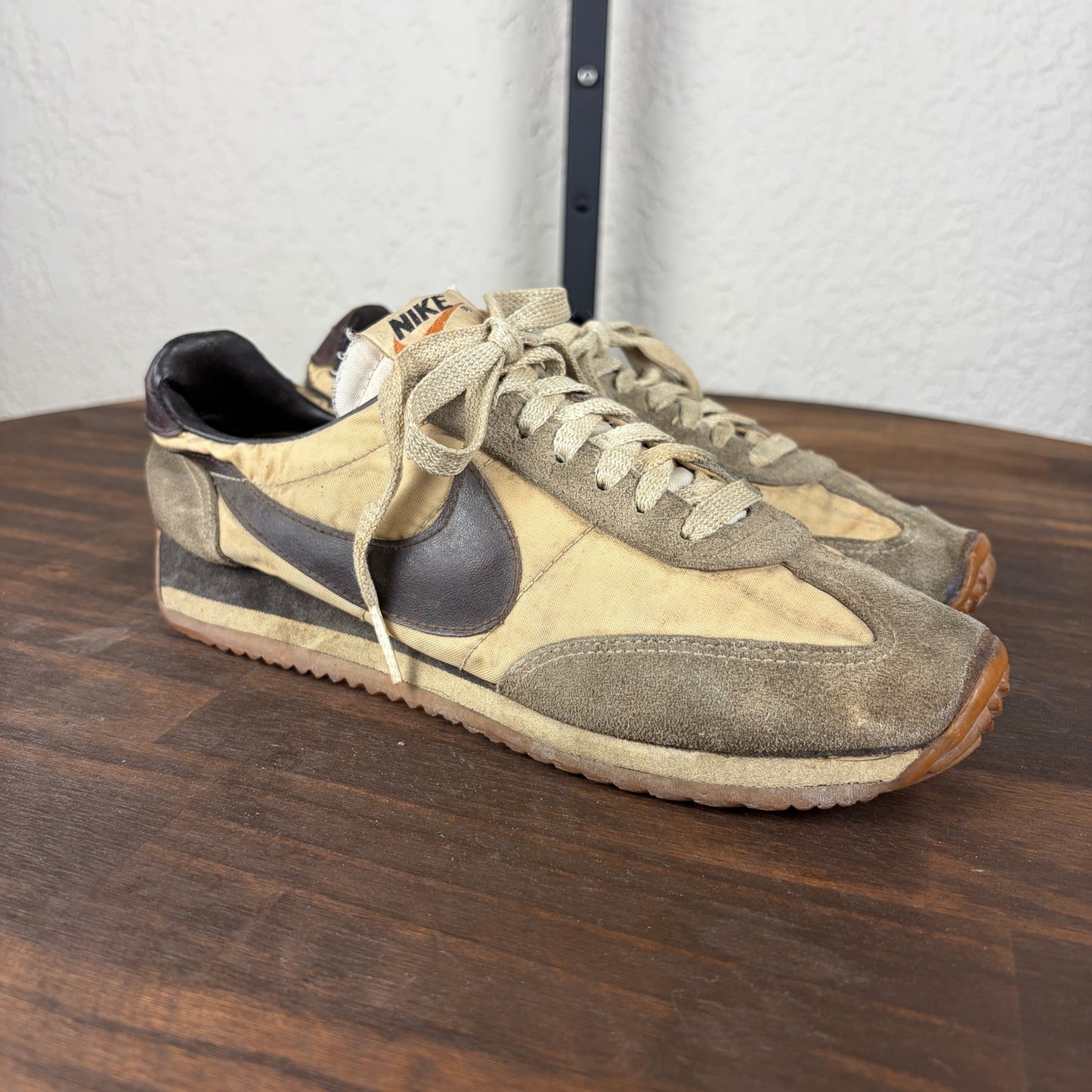 1980s Nike Oceania Trainers Made in Korea Dark Brown Mens 8.5