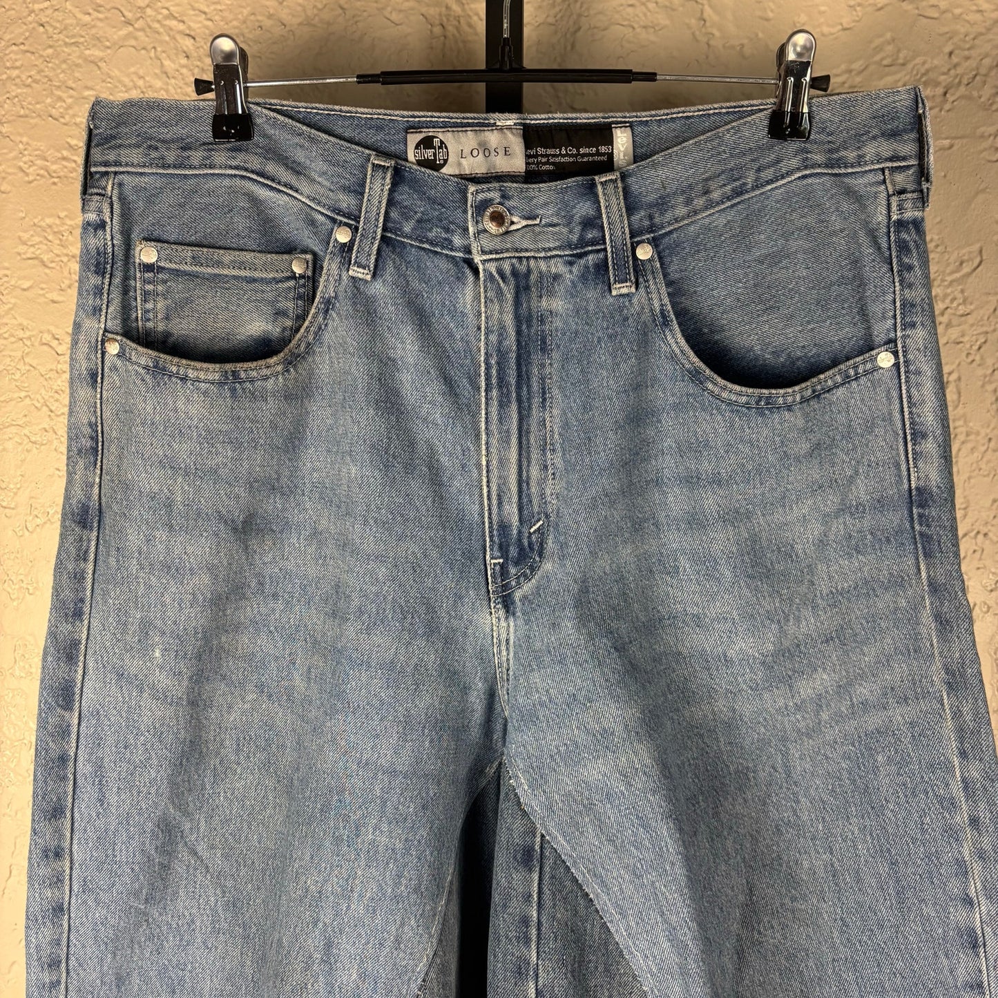Vintage Levis Silvertab Loose Custom Wide Leg Baggy Two Tone Sz 35 Denim Jeans