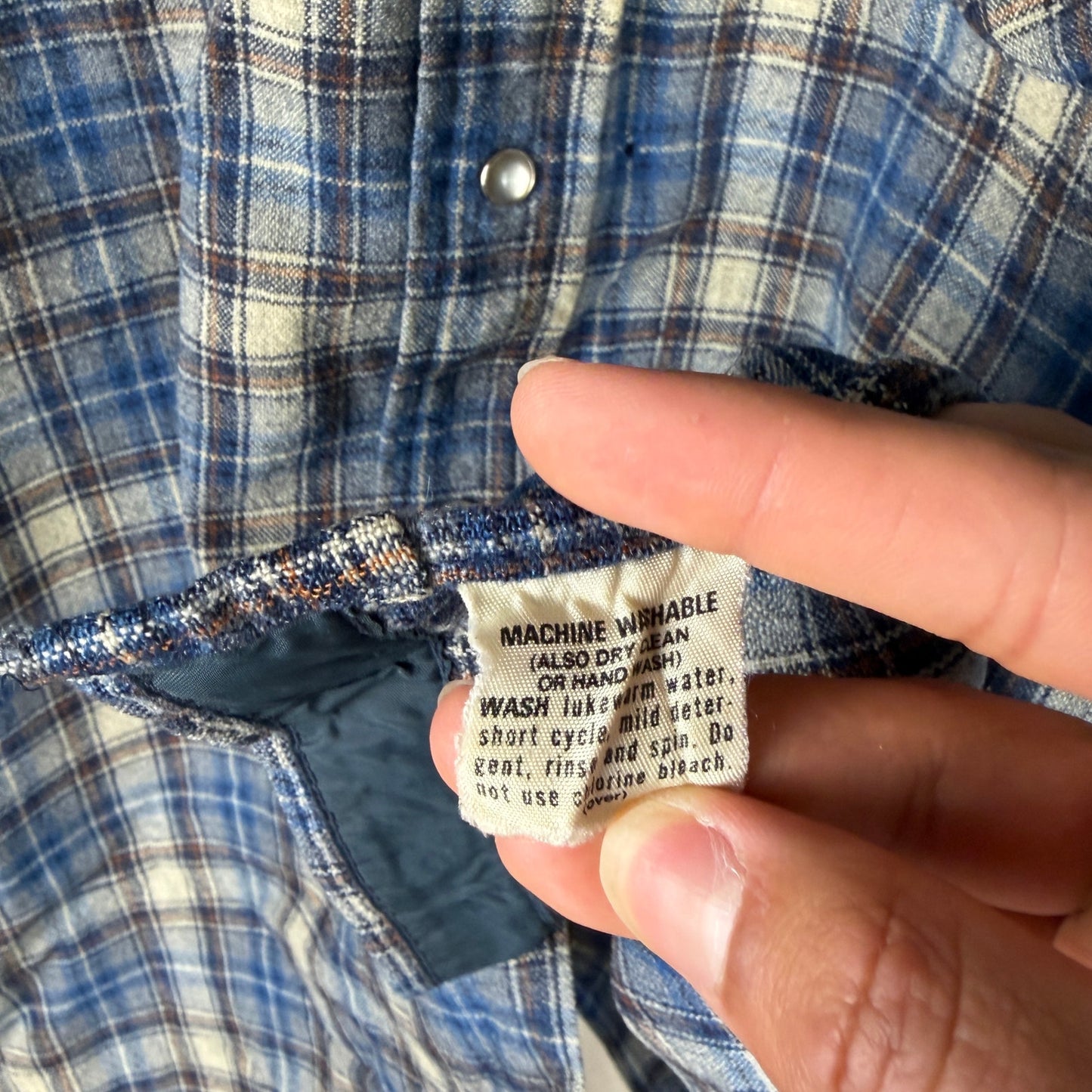 Vintage Pendleton 1970s High Grade Western Wear Large Pearl Snap Wool Flannel