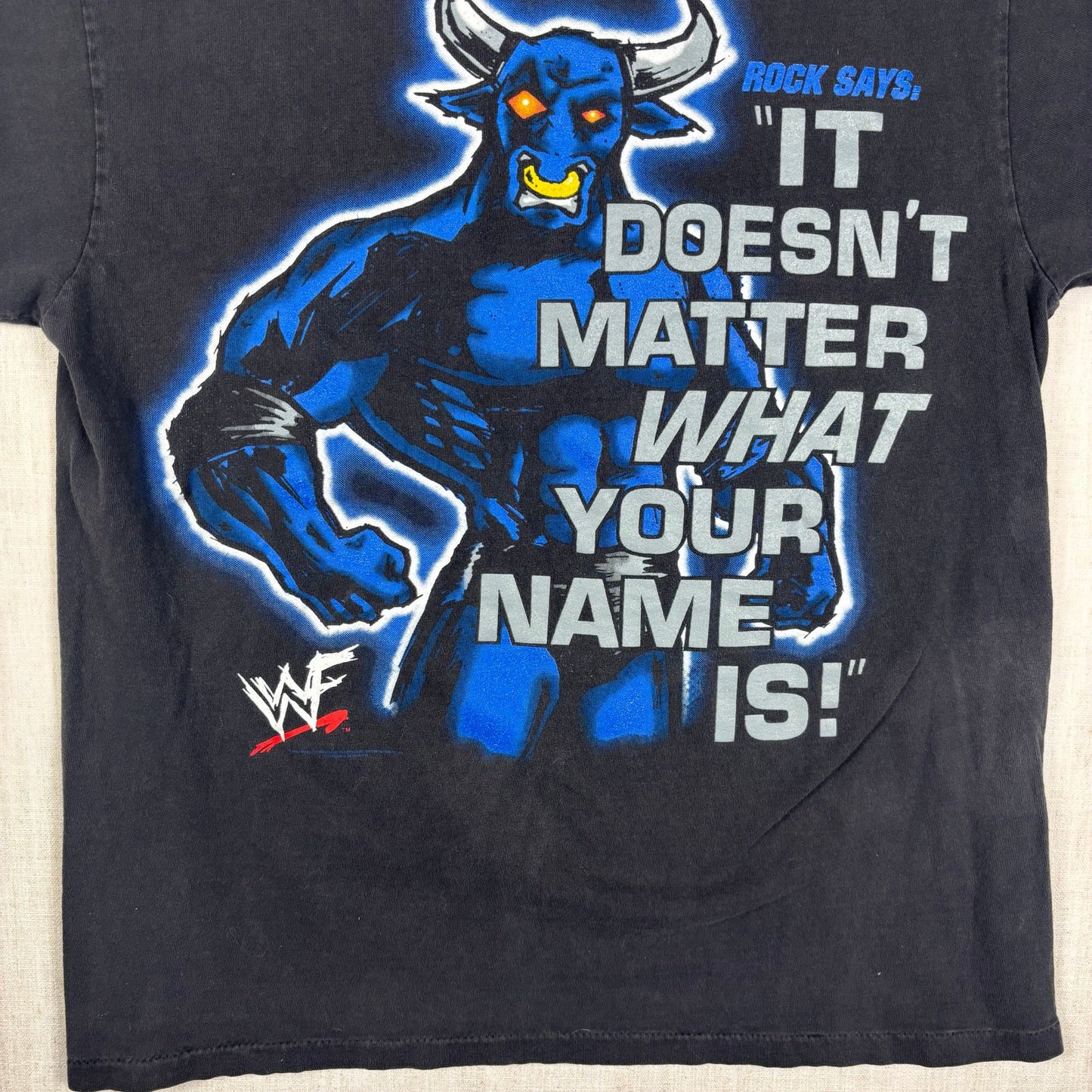 Vintage The Rock Brahama Bull WWE WWF Whats Your Name Jabroni Large Tee