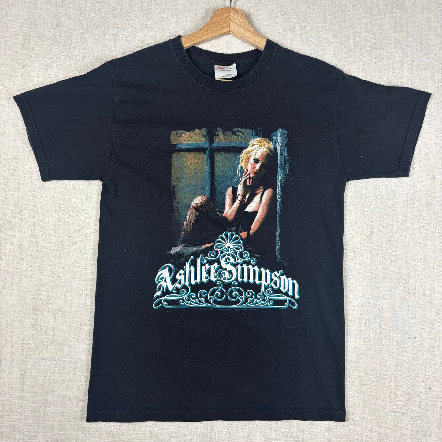 Y2K Ashlee Simpson Didnt Steal Your Boyfriend Tour 2005 Small Tee