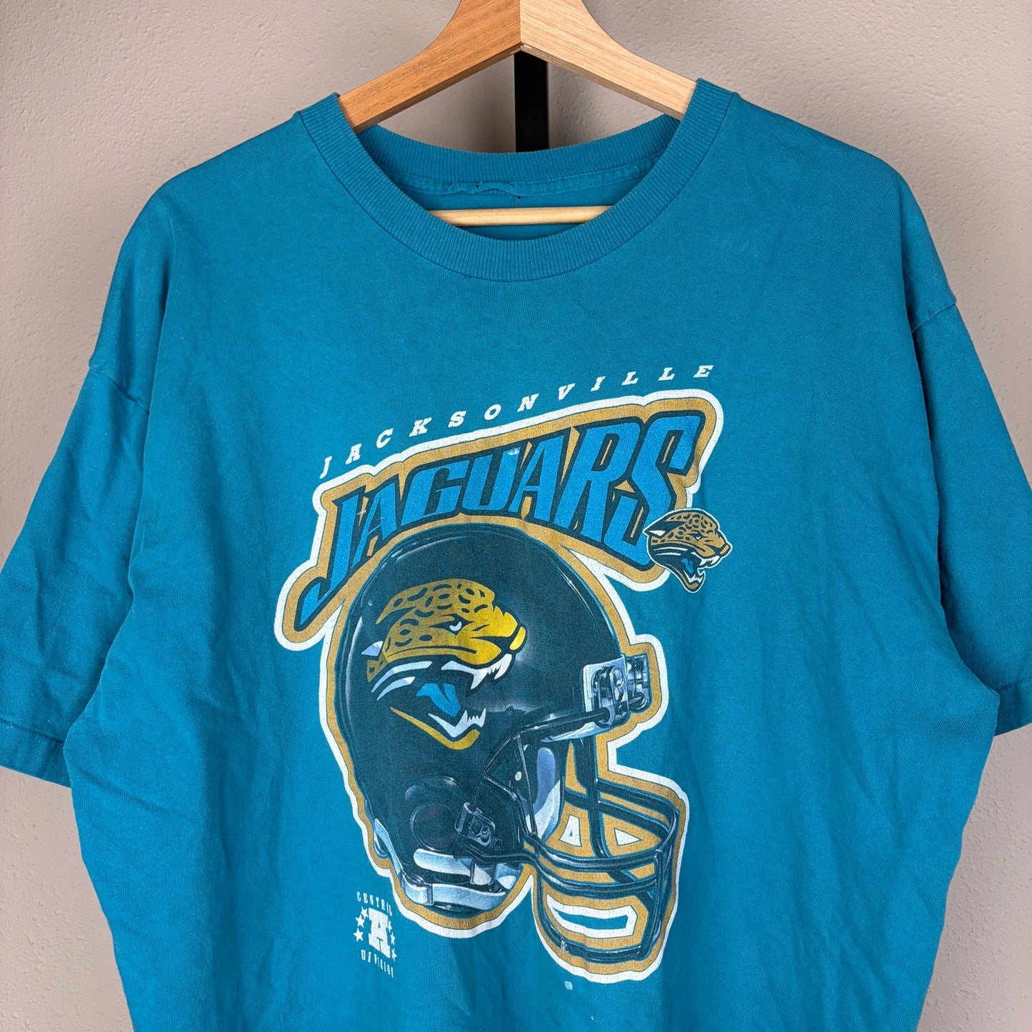 Vintage Jacksonville Jaguars Helmet Logo NFL XL Shirt
