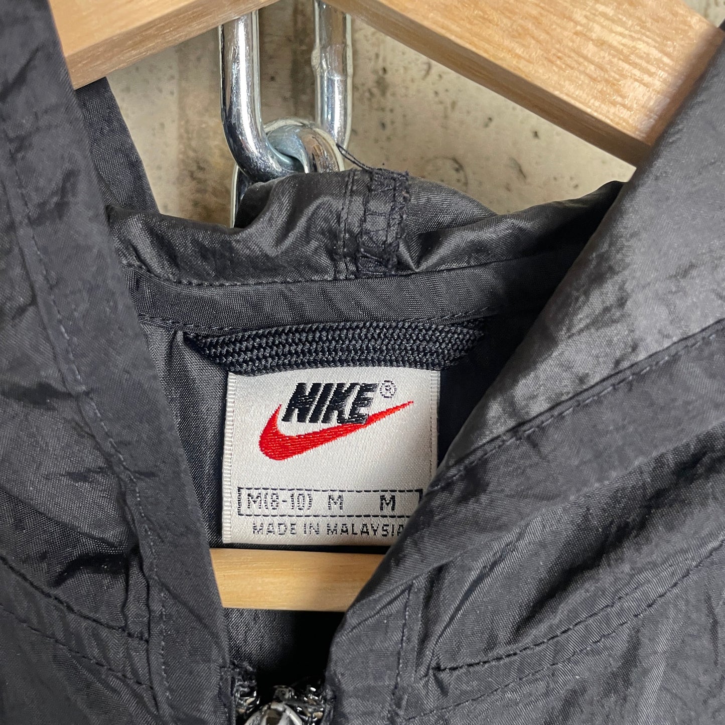 Nike White Tag 90s Hooded Spellout Medium Zip Up Windbreaker