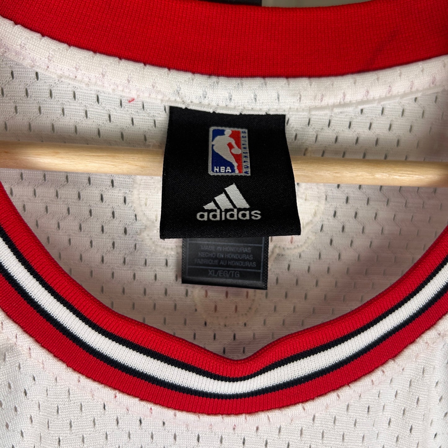 Derrick Rose Rookie 2009 Chicago Bulls Adidas Swingman XL +2 Length Sewn Jersey