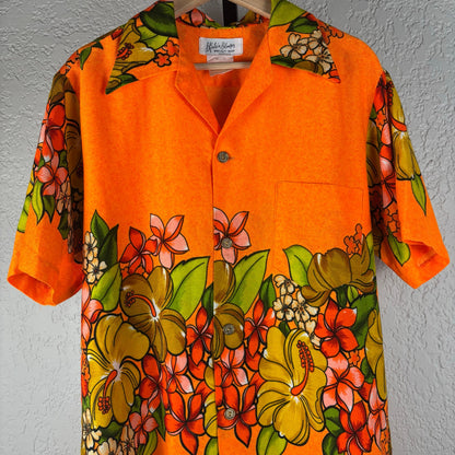 1980s Acrylic Skirts N Blouses Specialty Hawaiian Floral Medium Button Shirt