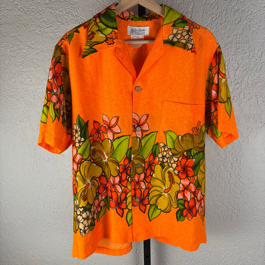 1980s Acrylic Skirts N Blouses Specialty Hawaiian Floral Medium Button Shirt