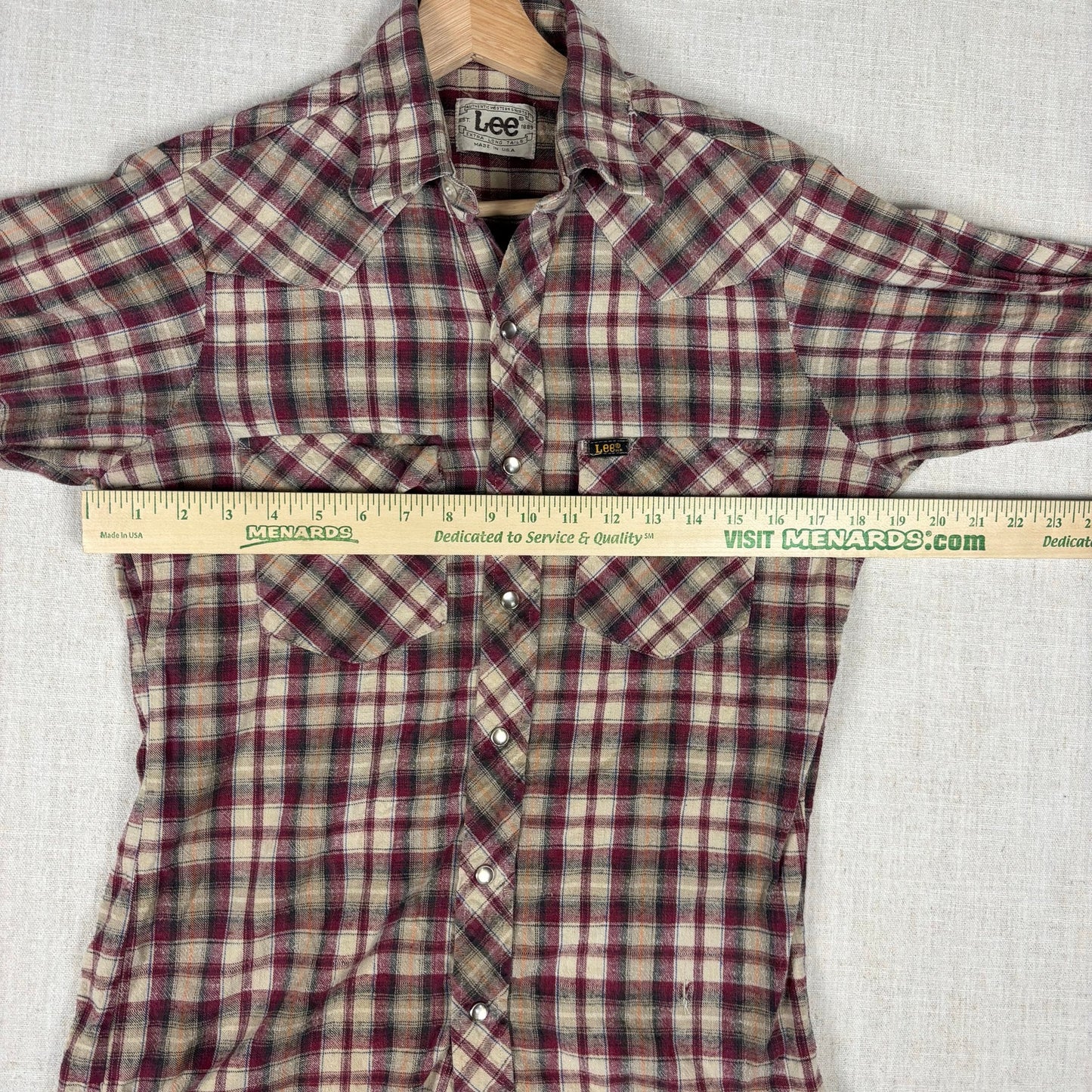 Vintage Lee Western Pearl Snap 70s Extra Long Tail Medium Distressed Plaid Shirt