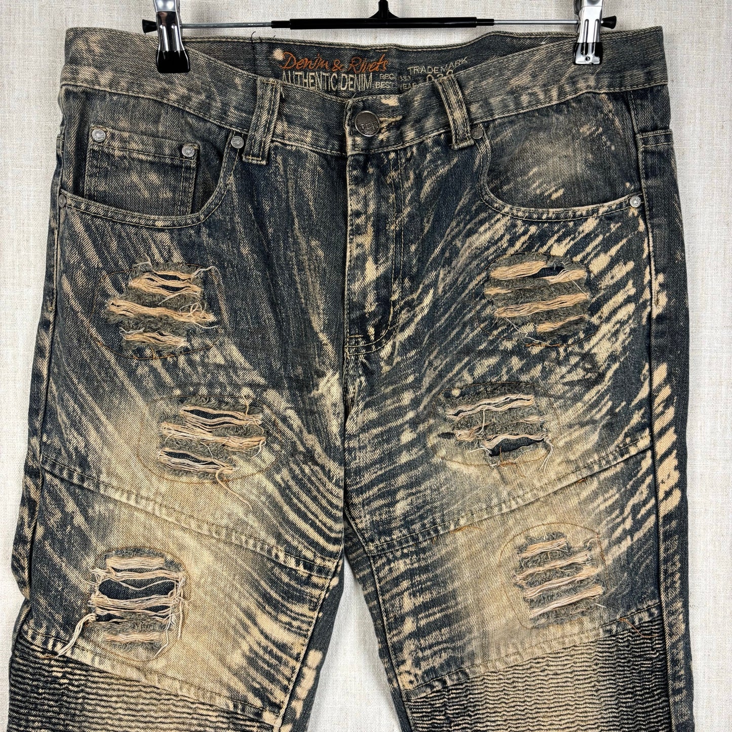 Denim and Rivets Abstract Acid Wash Distressed Sz 34 Cotton Jeans