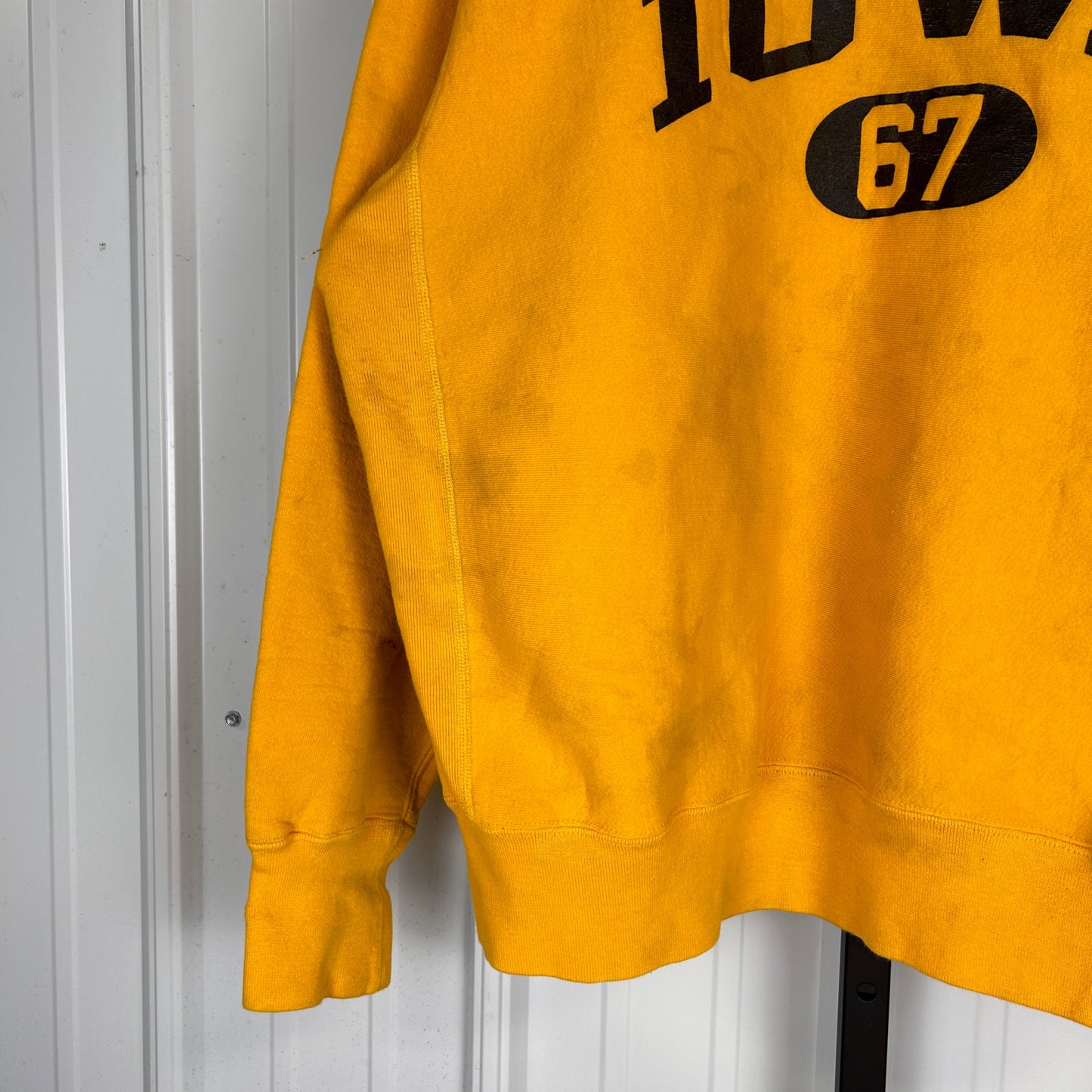 University of Iowa Heavyweight Cotton Vintage XL RARE 67 Crewneck