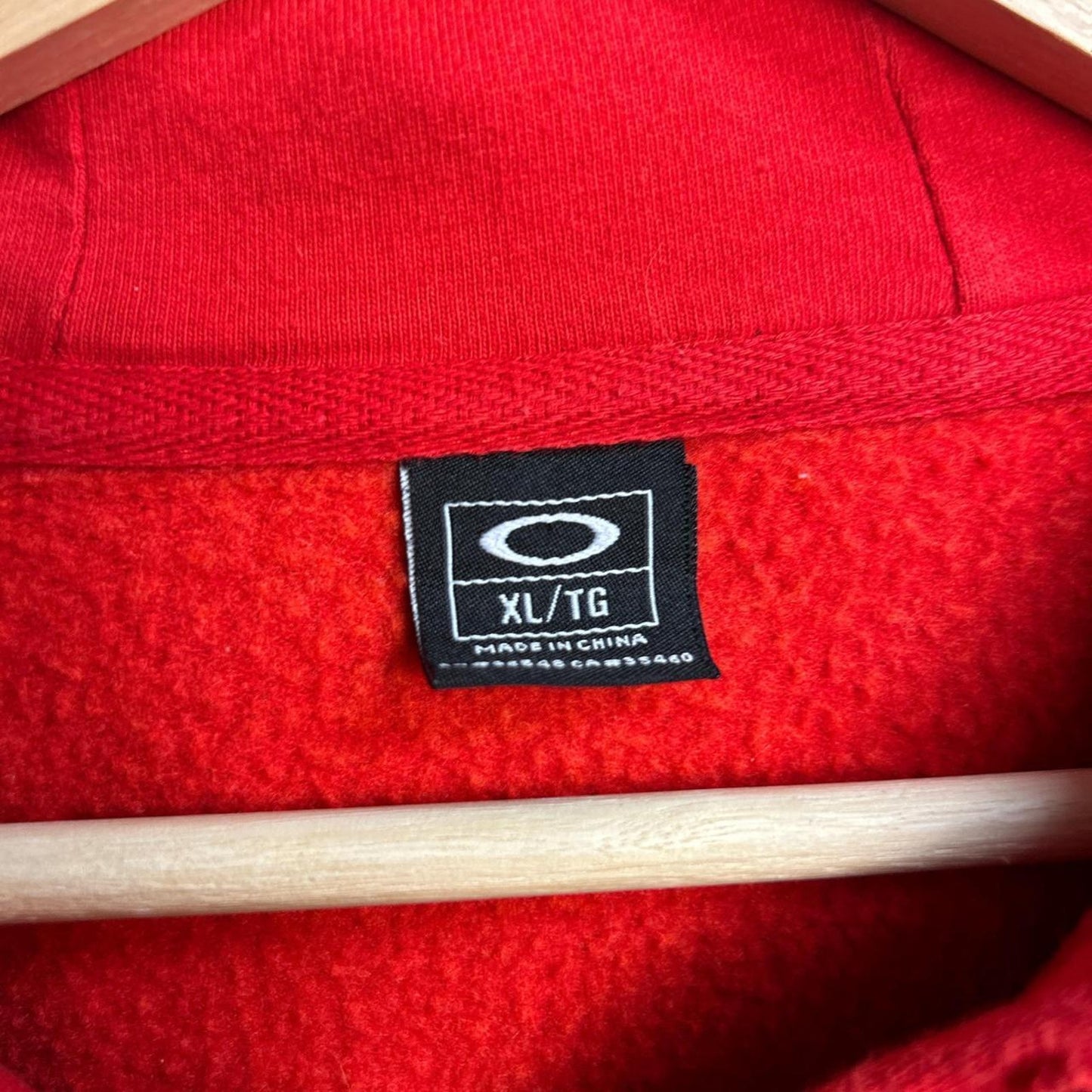 Oakley Spray Paint Spell Out Industrial Design XL Y2K Zip-Up