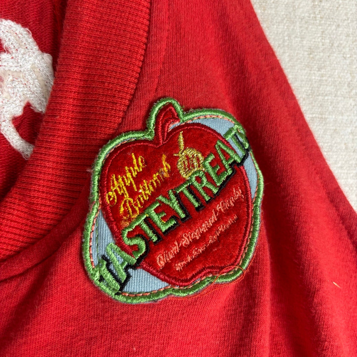 Apple Bottoms Y2K Sweet to the Core Embroidered Zip Up Tank Top Large