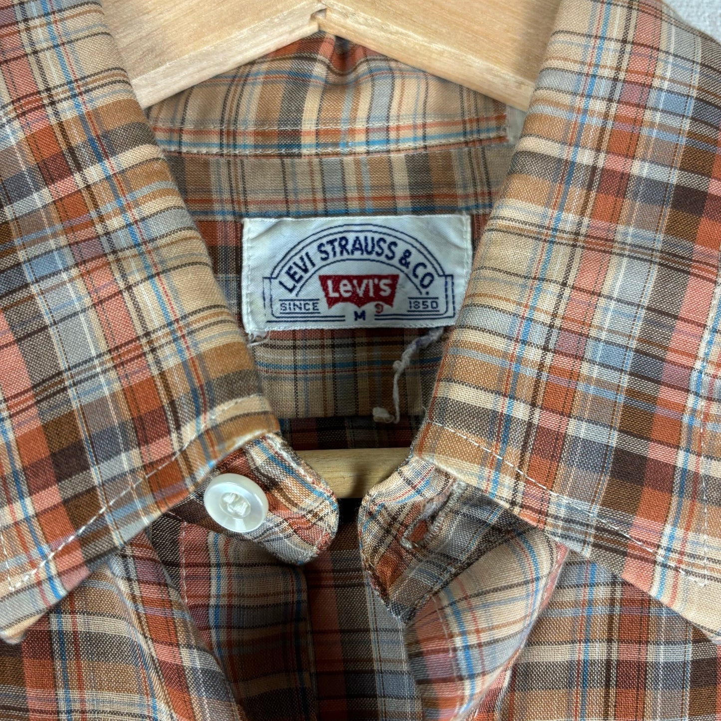 Vintage Levis 1970s Western White Tab Plaid Button Down Medium Shirt