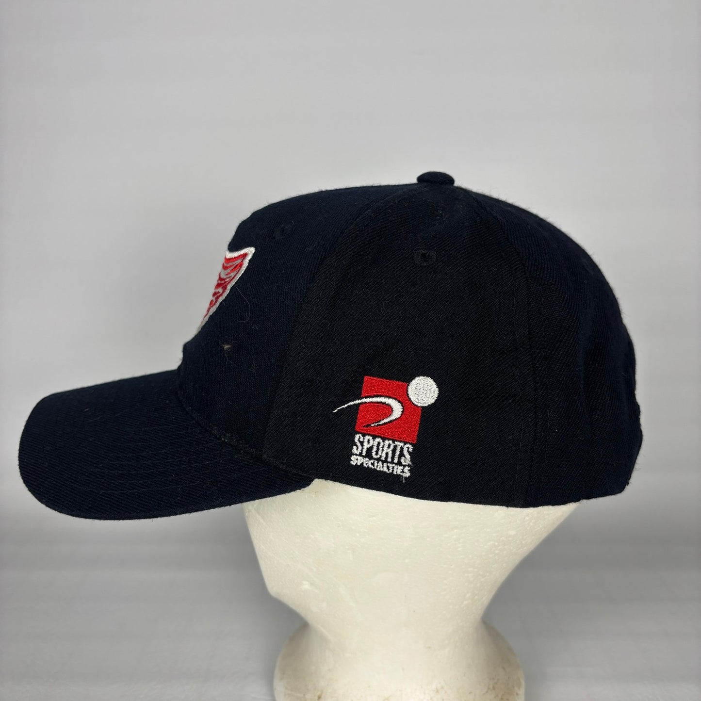 Vintage Detroit Red Wings Sports Specialties Wool Snapback Center Ice Hat