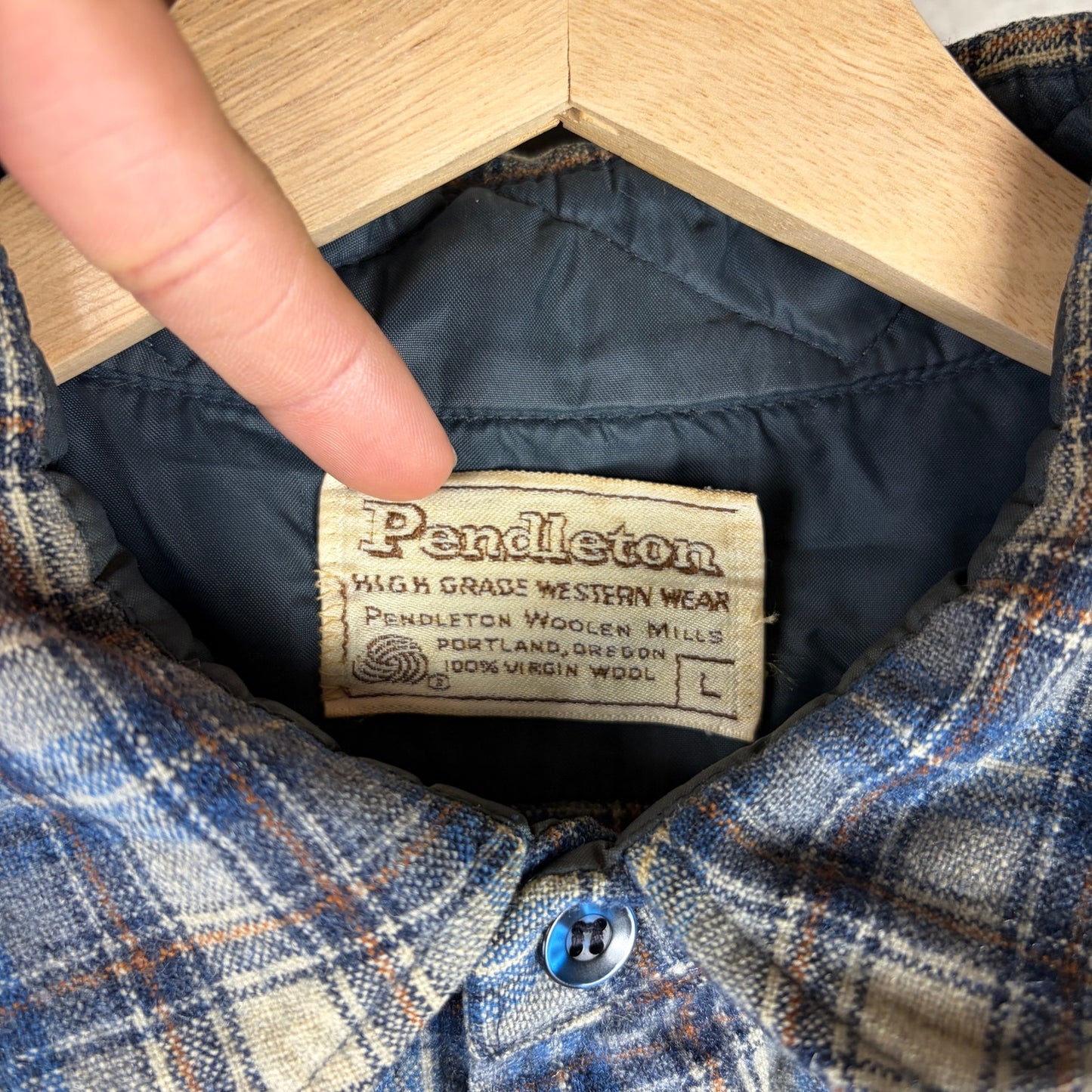 Vintage Pendleton 1970s High Grade Western Wear Large Pearl Snap Wool Flannel