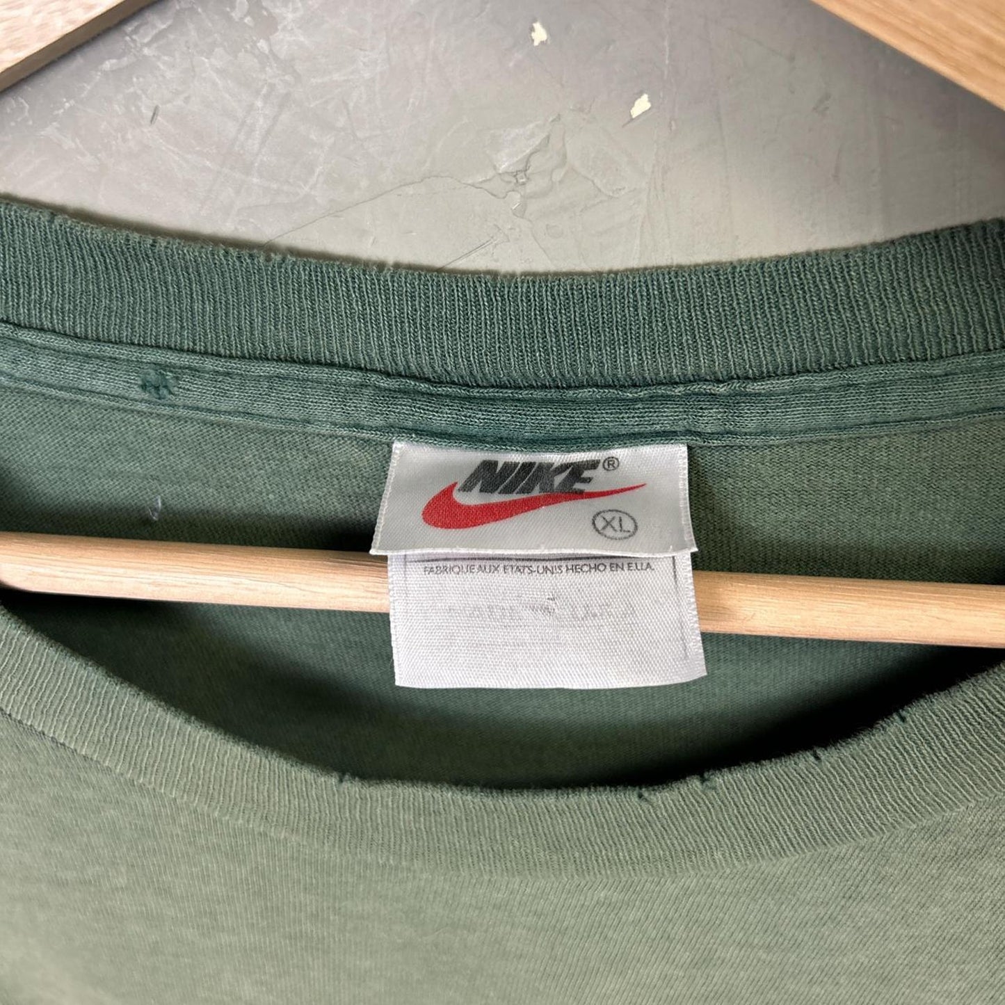 XL 90s Nike White Tag Faded and Distressed Earth Tone Green Tee