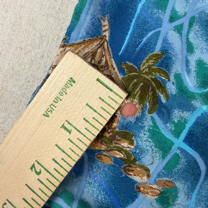 Vintage Hawaiian Loop Collar Rare Vibrant Shimmering Waters Medium Button Shirt
