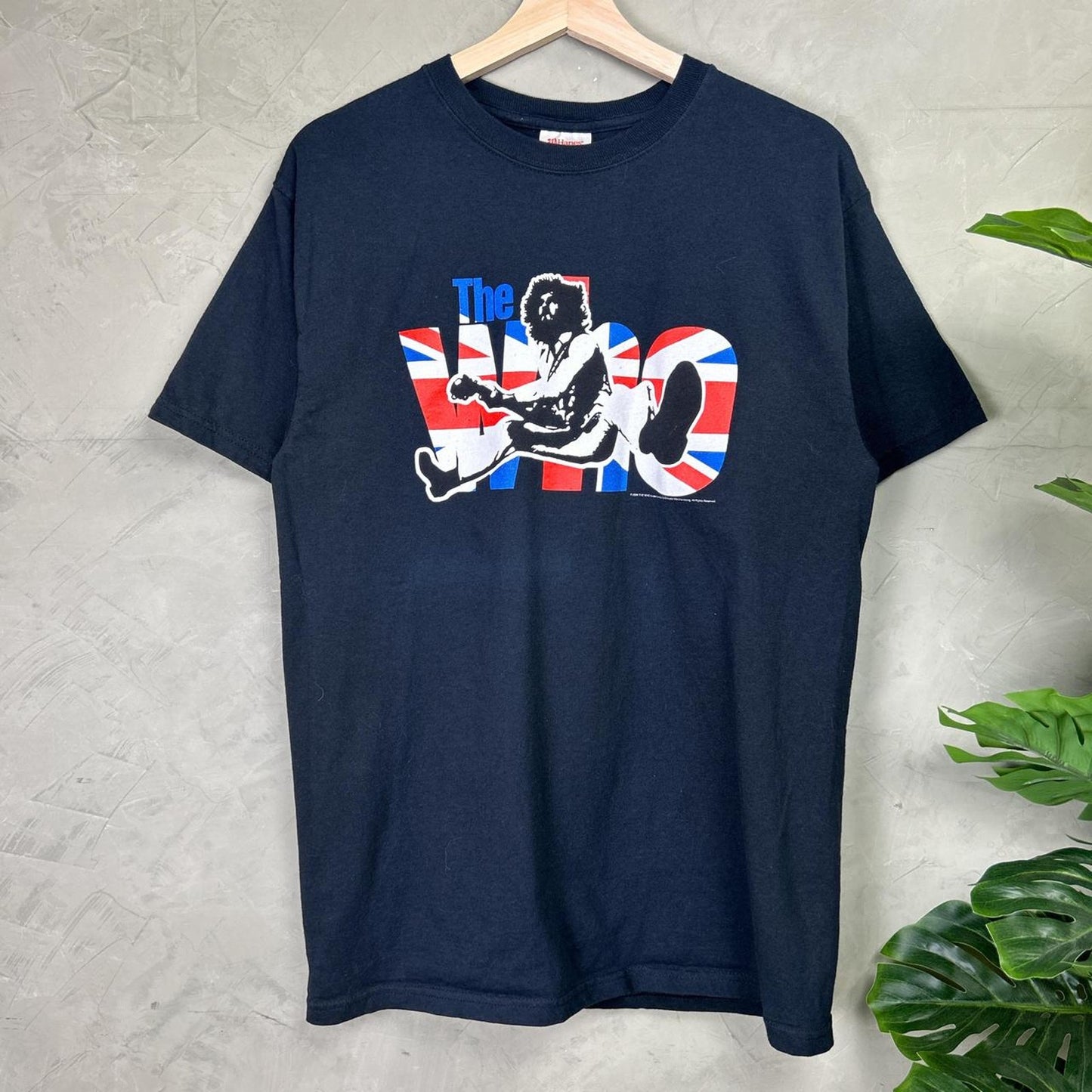 The Who 2006 Live Tour Bravado British Flag Medium Band Tee