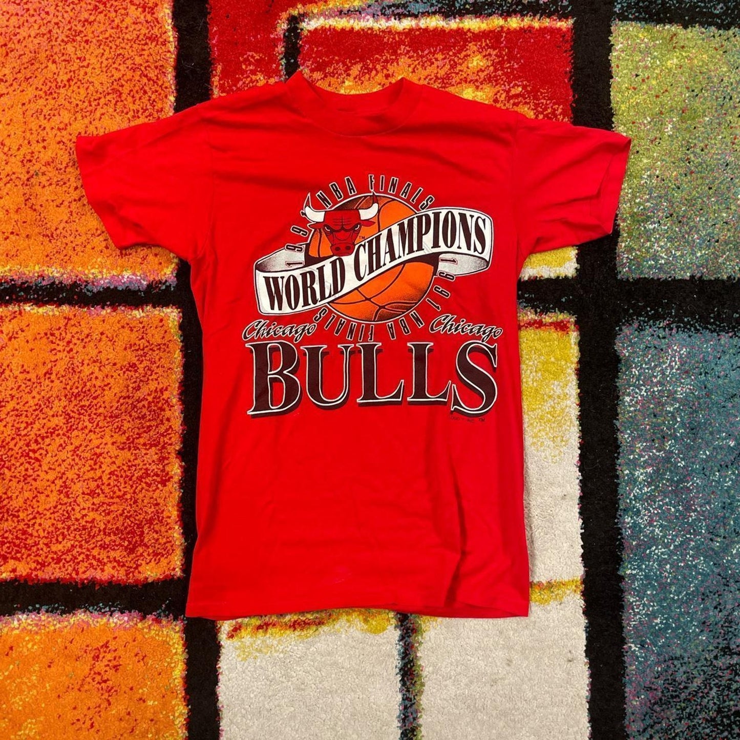 Vintage Chicago Bulls 1991 NBA Champions Small Shirt