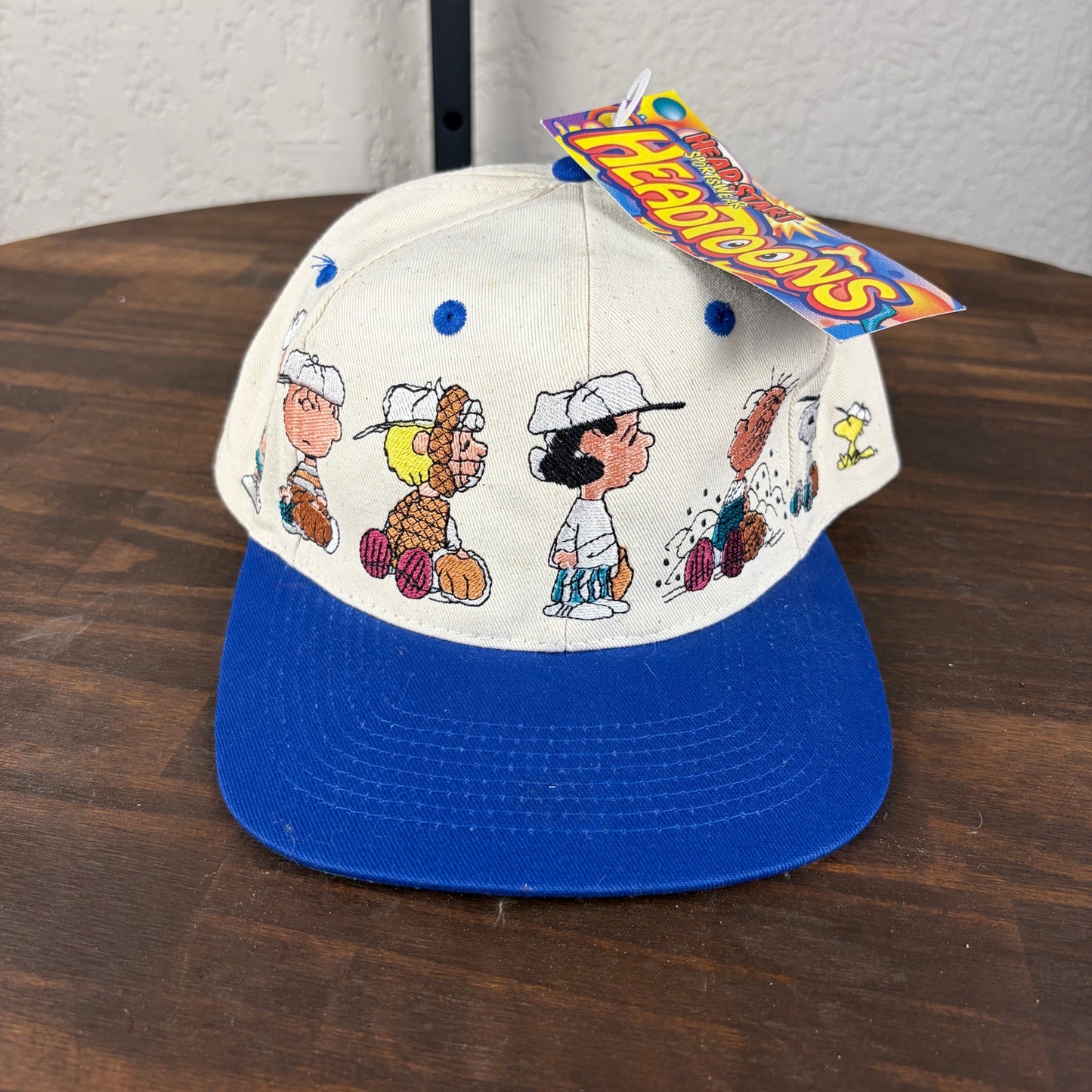 Peanuts NWT Headtoons Snoopy Characters Embroidered 90s Snapback Hat