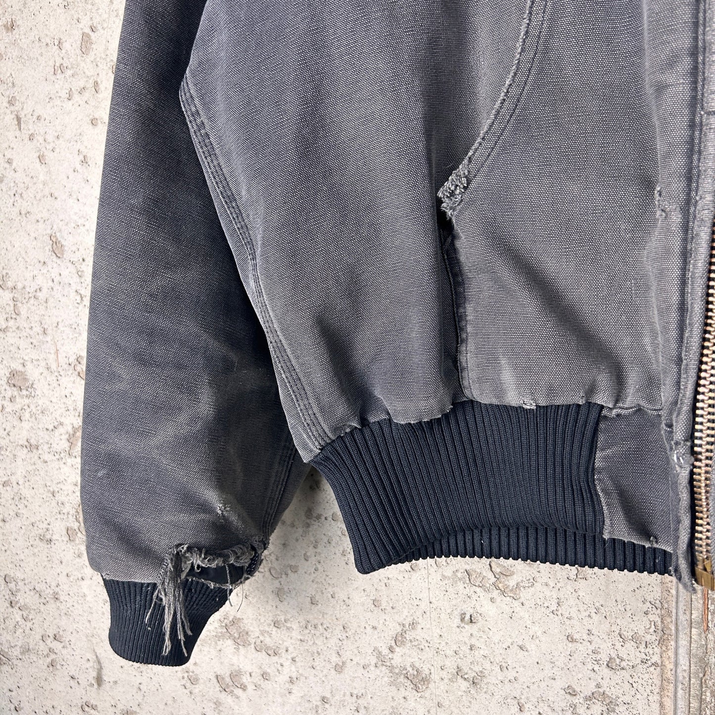 L 00s Carhartt Perfectly Faded Charcoal Hooded Jacket