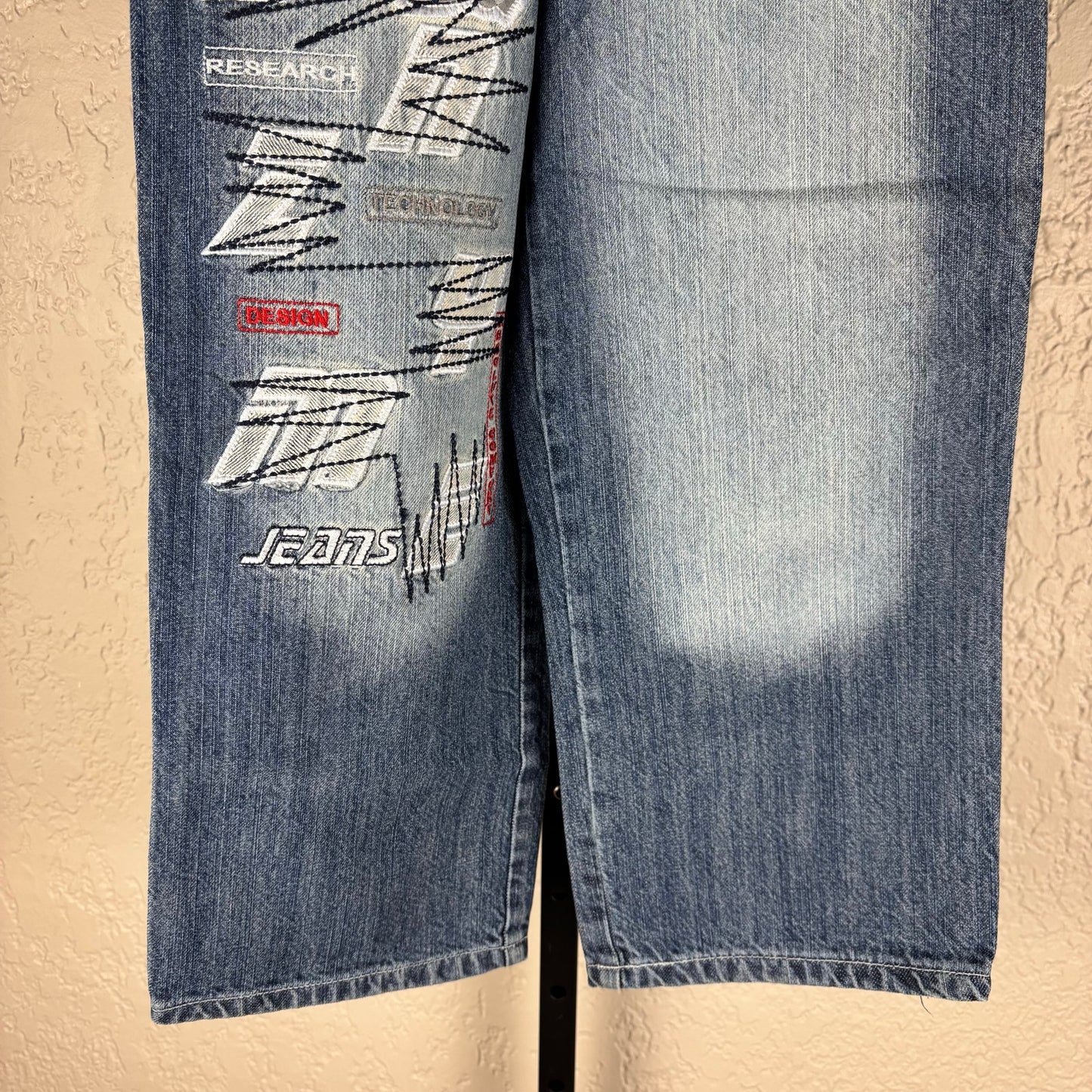 NWT Enzyme Jeans Co Y2K Sz 10 Embroidered Wide Leg Skater Jeans