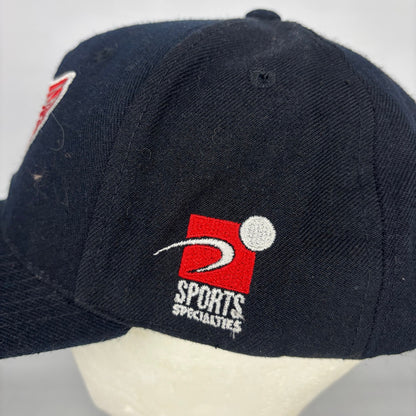 Vintage Detroit Red Wings Sports Specialties Wool Snapback Center Ice Hat