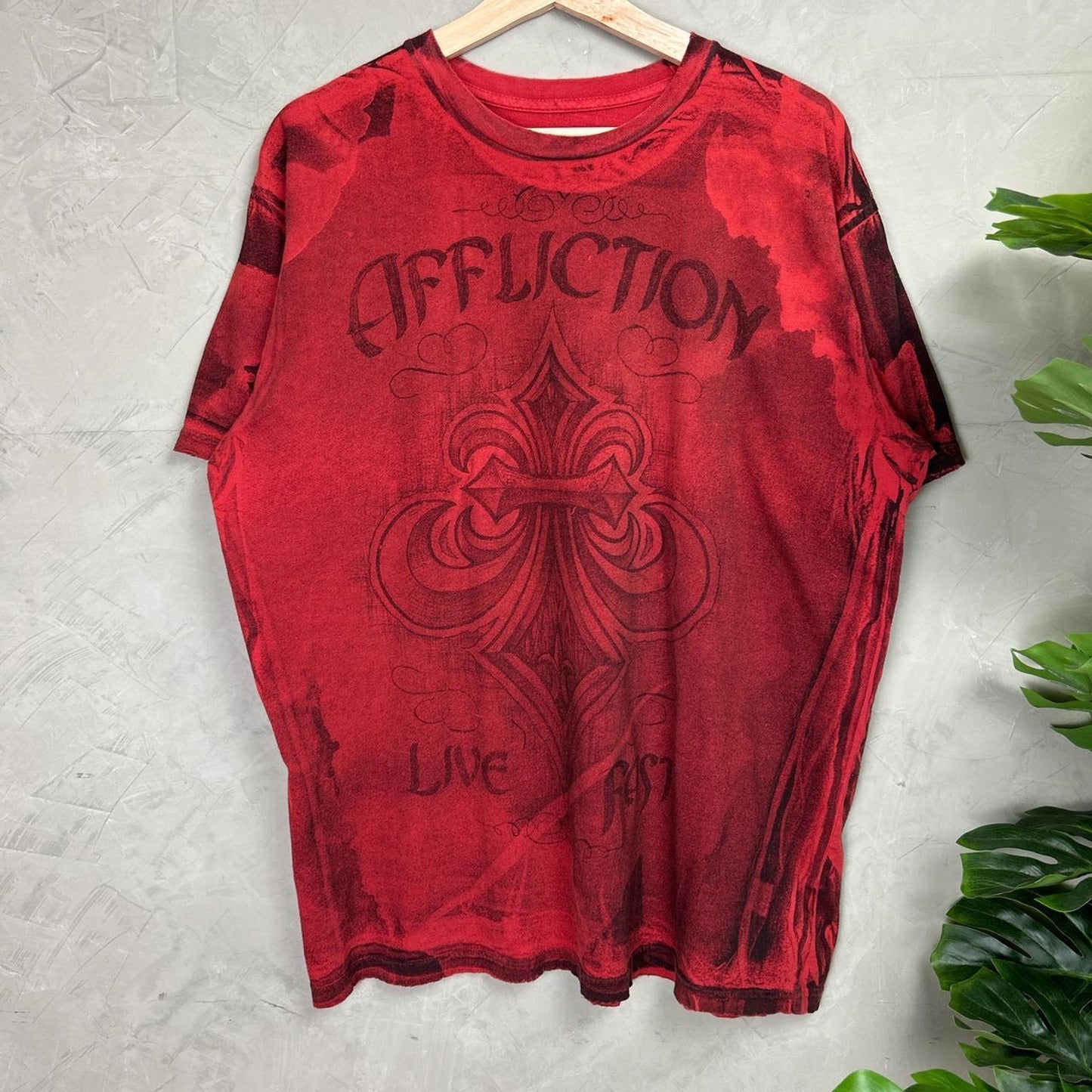 Y2K XL Affliction Live Fast Dagger Smokey Red Shirt