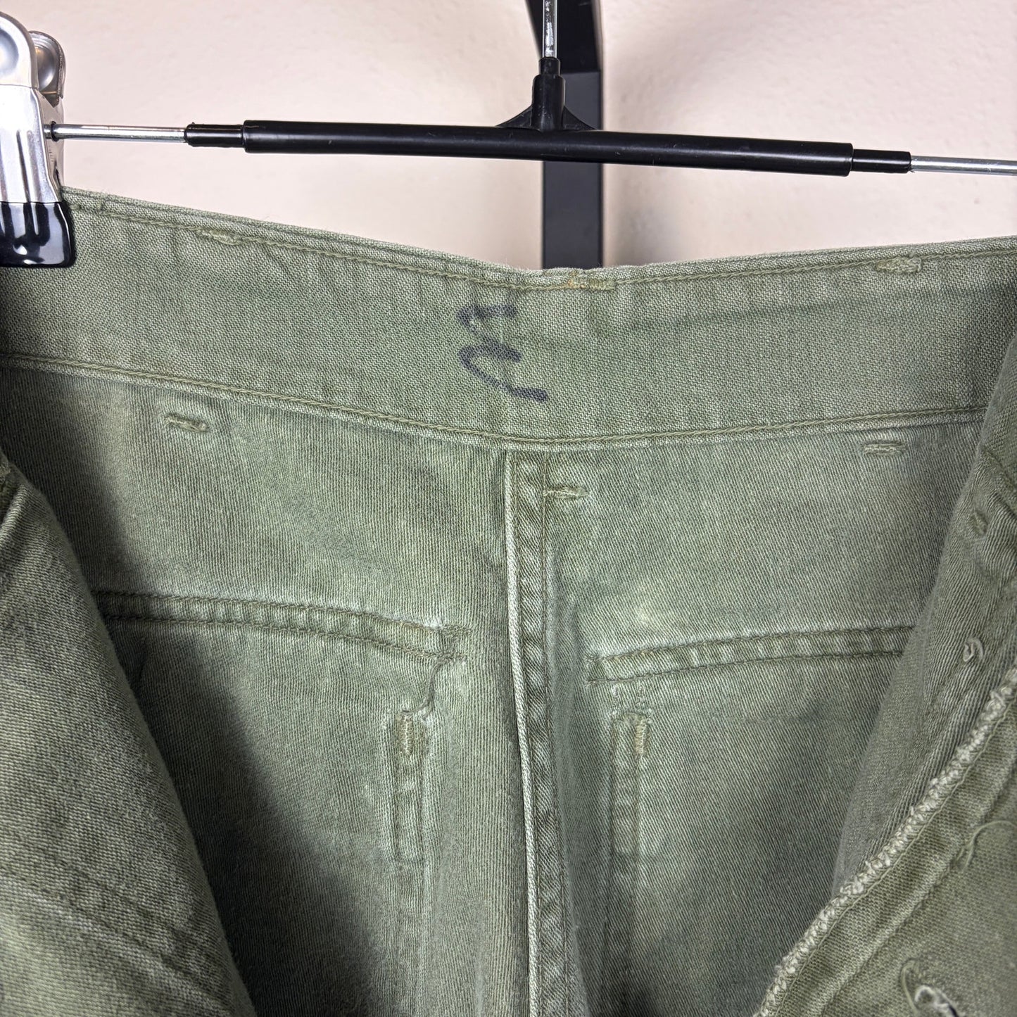 Vintage Military Fatigues OG 107 Button Fly Army Sateen Sz 24 Trousers