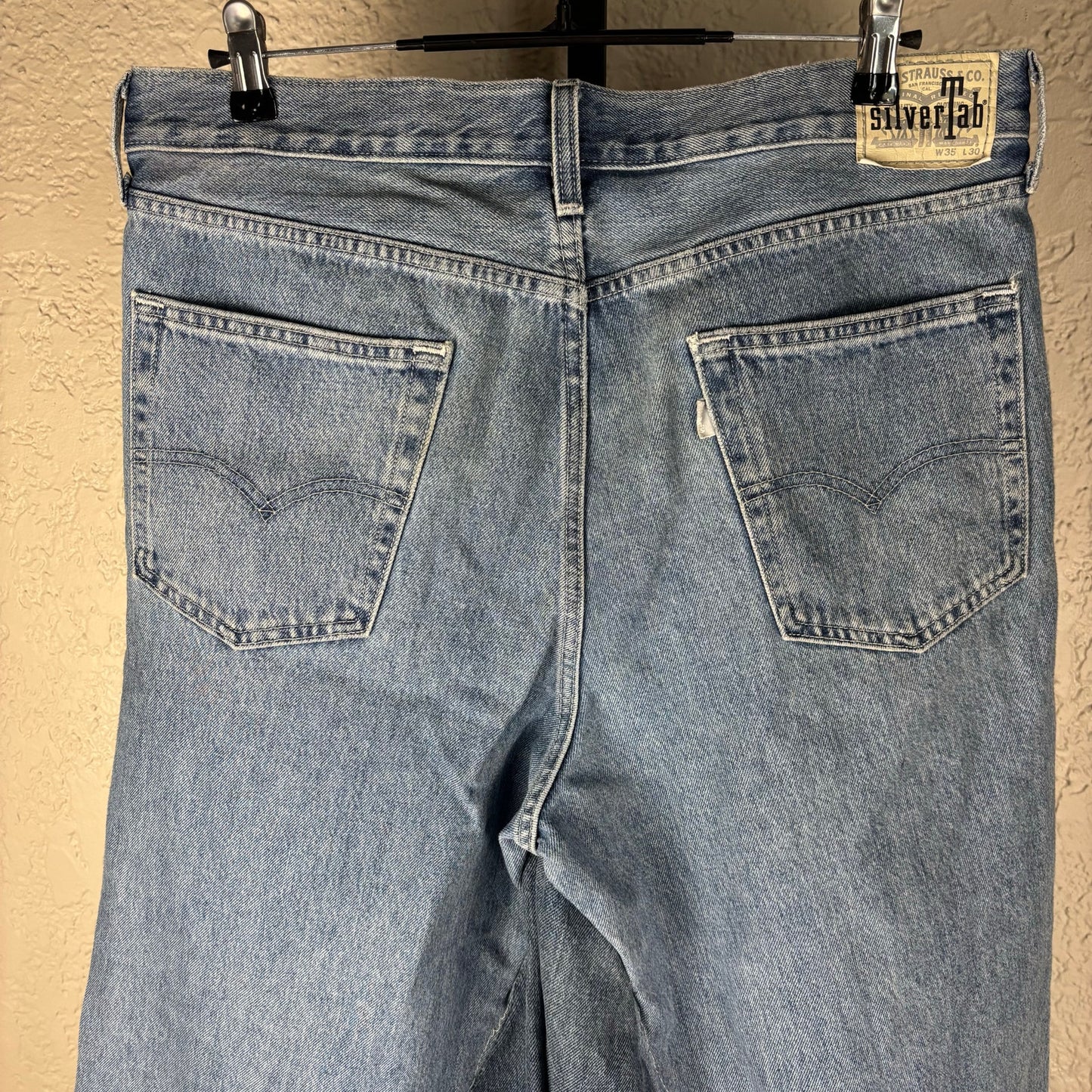 Vintage Levis Silvertab Loose Custom Wide Leg Baggy Two Tone Sz 35 Denim Jeans